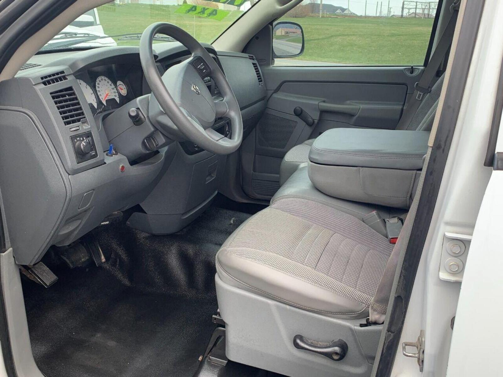 2008 White Dodge Ram 1500 (1D7HU18N78J) with an 4.7L V8 4.7L V8 engine, located at 4845 Woodbury Pike, Roaring Springs, PA, (814) 317-5008, (814) 317-5008, 40.250935, -78.366959 - 2008 Ram 1500, 195k, 4.7L, V8, 4x4, tow package, power windows/locks, cruise/tilt wheel, air conditioning, Southern truck, very solid, new inspection, no rust and more. Clean truck! To see a full list of this vehicles options visit smithfamiycarstore.com. If interested, please call 814-371-5008 o - Photo #11