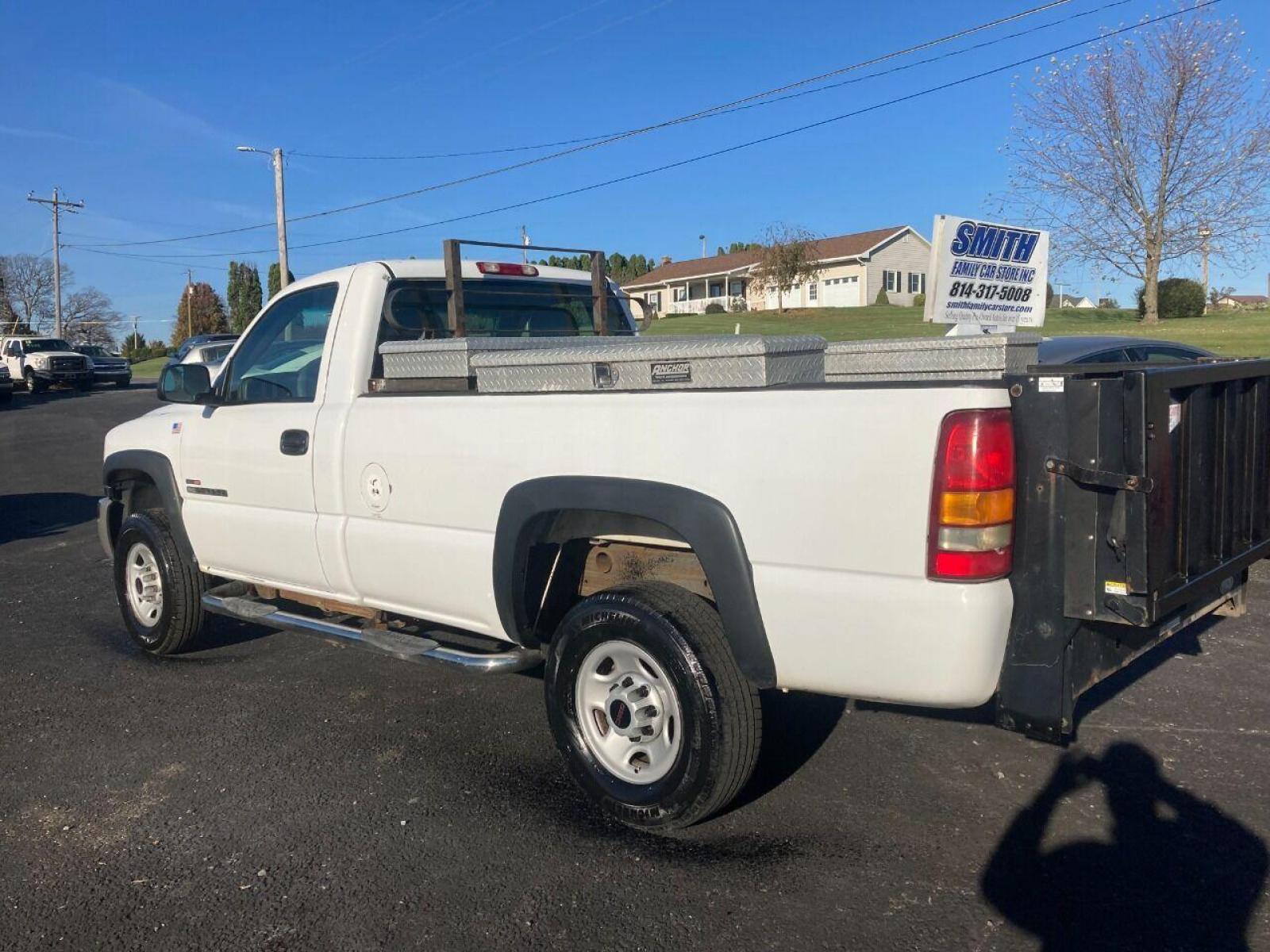 2003 White GMC Sierra 2500HD (1GTHC24183E) with an 6.6L V8 Turbocharger 6.6L V8 engine, located at 4845 Woodbury Pike, Roaring Springs, PA, (814) 317-5008, (814) 317-5008, 40.250935, -78.366959 - 1 Owner! 2003 GMC Sierra 2500 HD, 6.6 Duramax, Allison automatic, 4x2, Southern truck! Rust free! Virginia DOT truck. Truck was highly maintained. Has power liftgate. Truck has new inspection. Runs and drives 100%! If interested, please call 814-317-5008 or 814-497-4383. - Photo #1