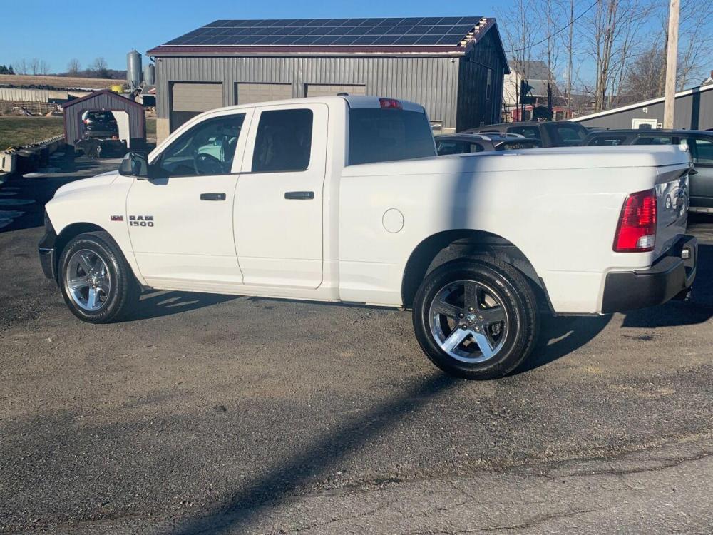 2014 White RAM Ram Pickup 1500 (1C6RR7FT8ES) with an 5.7L V8 5.7L V8 engine, located at 4845 Woodbury Pike, Roaring Springs, PA, (814) 317-5008, (814) 317-5008, 40.250935, -78.366959 - Photo #3