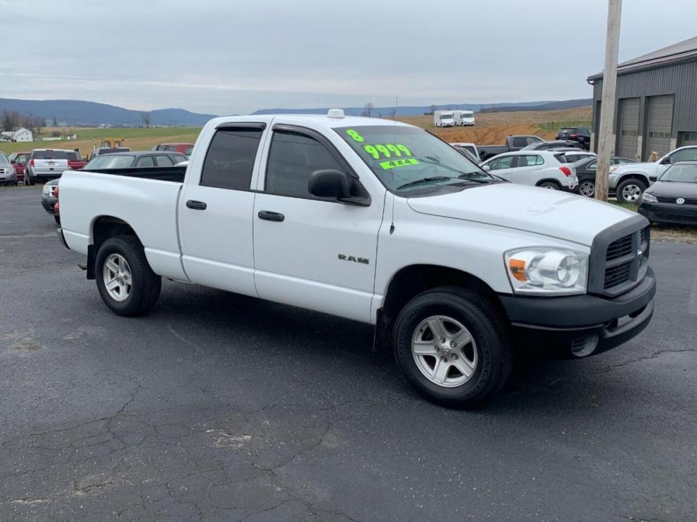 2008 White Dodge Ram Pickup 1500 (1D7HU18N78J) with an 4.7L V8 4.7L V8 engine, located at 4845 Woodbury Pike, Roaring Springs, PA, (814) 317-5008, (814) 317-5008, 40.250935, -78.366959 - 2008 Ram 1500, 195k, 4.7L, V8, 4x4, tow package, power windows/locks, cruise/tilt wheel, air conditioning, Southern truck, very solid, new inspection, no rust and more. Clean truck! To see a full list of this vehicles options visit smithfamiycarstore.com. If interested, please call 814-329-2682 o - Photo #0