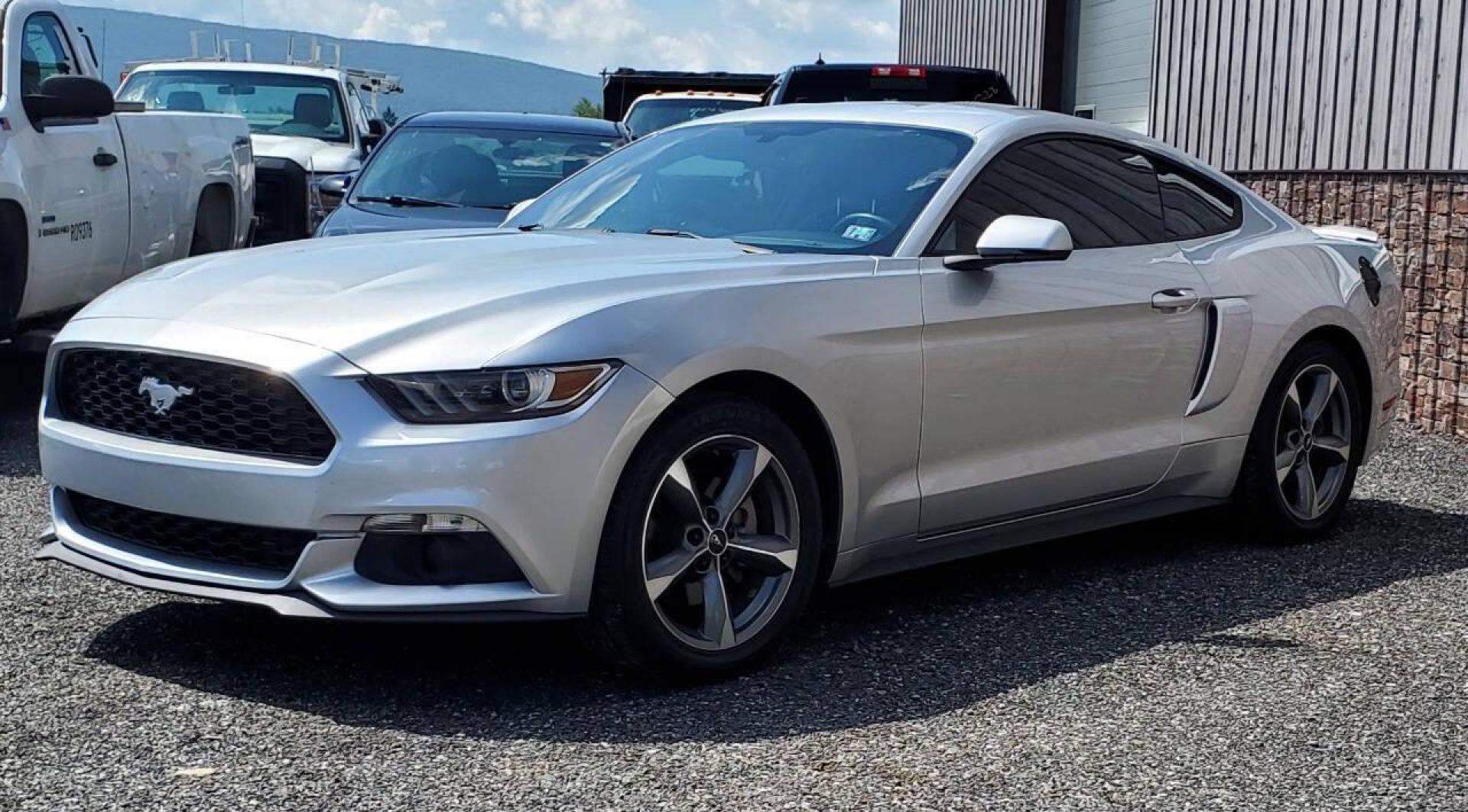 2016 Silver Ford Mustang (1FA6P8TH0G5) with an 2.3L I4 Turbocharger 2.3L I4 engine, located at 4845 Woodbury Pike, Roaring Springs, PA, (814) 317-5008, (814) 317-5008, 40.250935, -78.366959 - 2016 Ford Mustang, 4-cylinder, Eco-boost, 6 speed manual transmission, Navigation, Alpine stereo with Sirus XM, Sync, ball exhaust, many extras too much to list, 56k Will come with a 3 month/3000-mile power train warranty with the option to upgrade. If you have any questions or would like to schedu - Photo#5