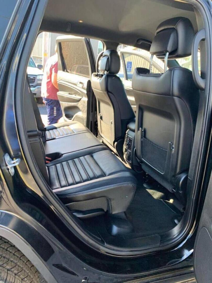 2019 Black Jeep Grand Cherokee (1C4RJFBG0KC) with an 3.6L V6 3.6L V6 engine, located at 4845 Woodbury Pike, Roaring Springs, PA, (814) 317-5008, (814) 317-5008, 40.250935, -78.366959 - 2019 Jeep Grand Cherokee Limited X with SRT design package, 33k, 4x4, leather, power windows/locks, cruise/tilt wheel, air conditioning, Nav, 20 wheels, blind spot monitoring, rear back up, steering controls, remote start, like new tires and much more. This vehicle is being sold cheap due to having - Photo#15