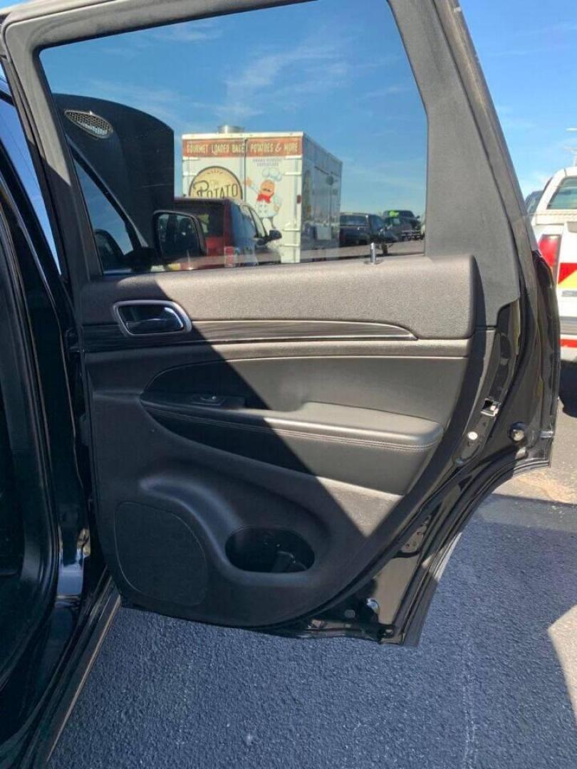 2019 Black Jeep Grand Cherokee (1C4RJFBG0KC) with an 3.6L V6 3.6L V6 engine, located at 4845 Woodbury Pike, Roaring Springs, PA, (814) 317-5008, (814) 317-5008, 40.250935, -78.366959 - 2019 Jeep Grand Cherokee Limited X with SRT design package, 33k, 4x4, leather, power windows/locks, cruise/tilt wheel, air conditioning, Nav, 20 wheels, blind spot monitoring, rear back up, steering controls, remote start, like new tires and much more. This vehicle is being sold cheap due to having - Photo#16
