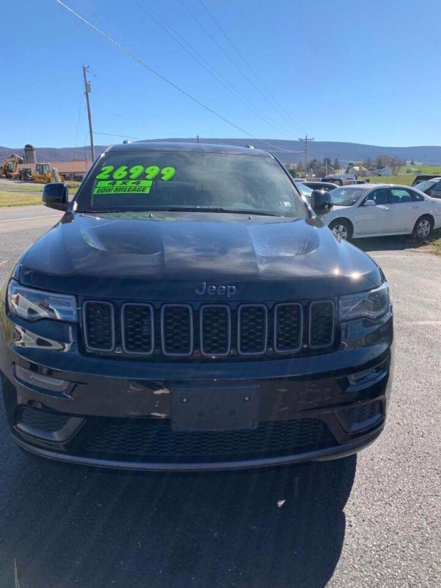 2019 Black Jeep Grand Cherokee (1C4RJFBG0KC) with an 3.6L V6 3.6L V6 engine, located at 4845 Woodbury Pike, Roaring Springs, PA, (814) 317-5008, (814) 317-5008, 40.250935, -78.366959 - 2019 Jeep Grand Cherokee Limited X with SRT design package, 33k, 4x4, leather, power windows/locks, cruise/tilt wheel, air conditioning, Nav, 20 wheels, blind spot monitoring, rear back up, steering controls, remote start, like new tires and much more. This vehicle is being sold cheap due to having - Photo #2