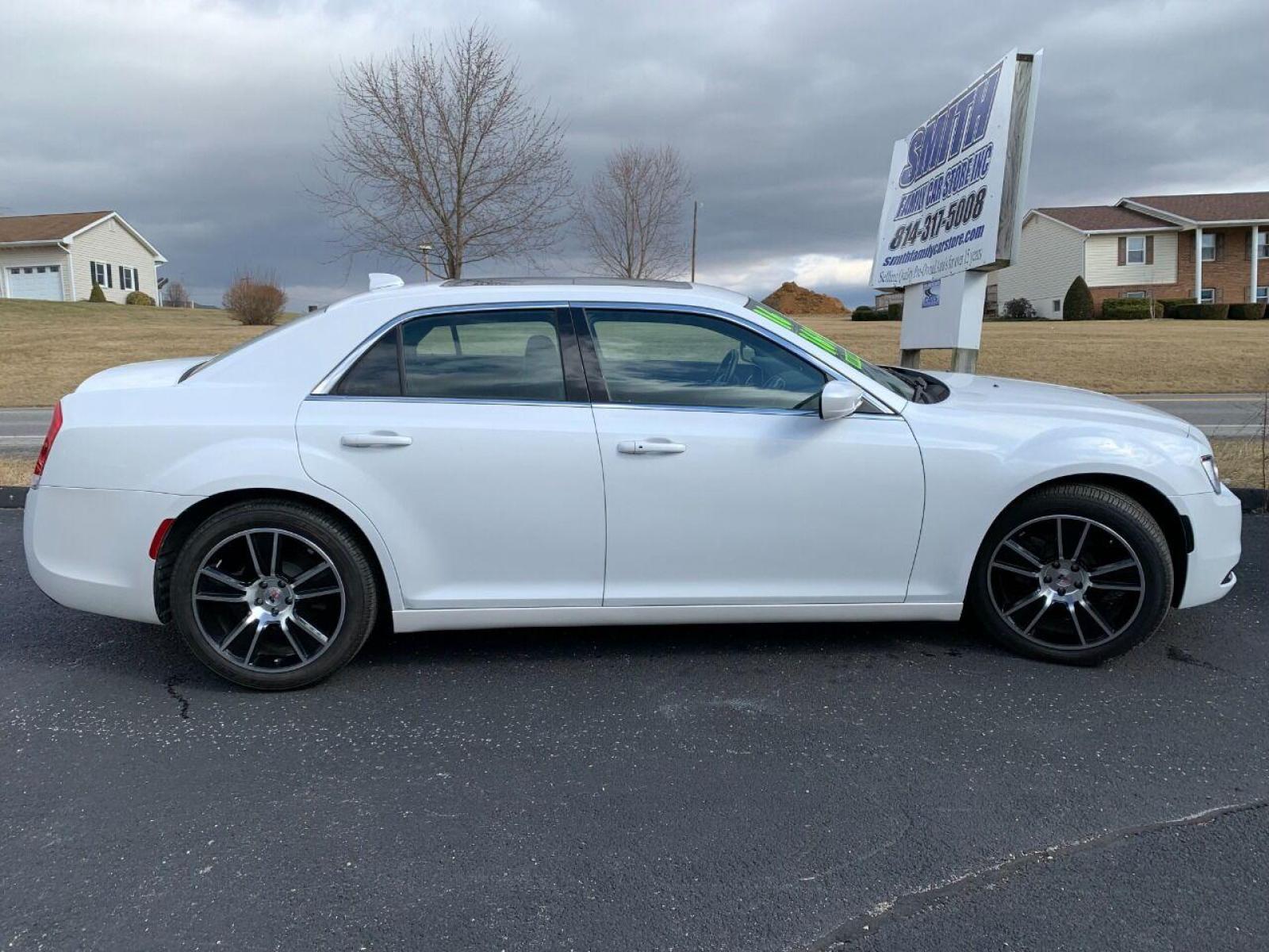 2016 White Chrysler 300 (2C3CCAAGXGH) with an 3.6L V6 3.6L V6 engine, located at 4845 Woodbury Pike, Roaring Springs, PA, (814) 317-5008, (814) 317-5008, 40.250935, -78.366959 - 2016 Chrysler 300, V6, automatic, RWD, 170K, leather, panoramic sunroof, rear back up camera, heated seats, 20 Hearst wheels, new tires, power windows/locks, cruise/tilt wheel, air conditioning and more. Must see condition! Super clean! Vehicle has a Pennsylvania Reconstructed Title. This vehicle - Photo #0