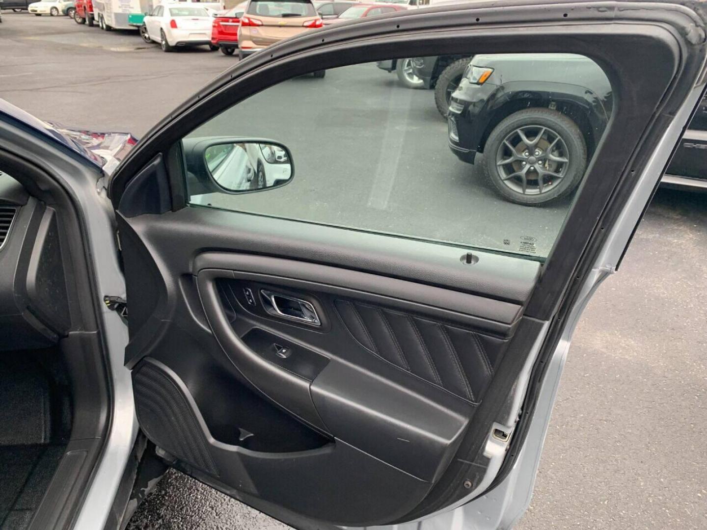 2015 Other Ford Taurus (1FAHP2MK9FG) with an 3.7L V6 3.7L V6 engine, located at 4845 Woodbury Pike, Roaring Springs, PA, (814) 317-5008, (814) 317-5008, 40.250935, -78.366959 - Photo#10
