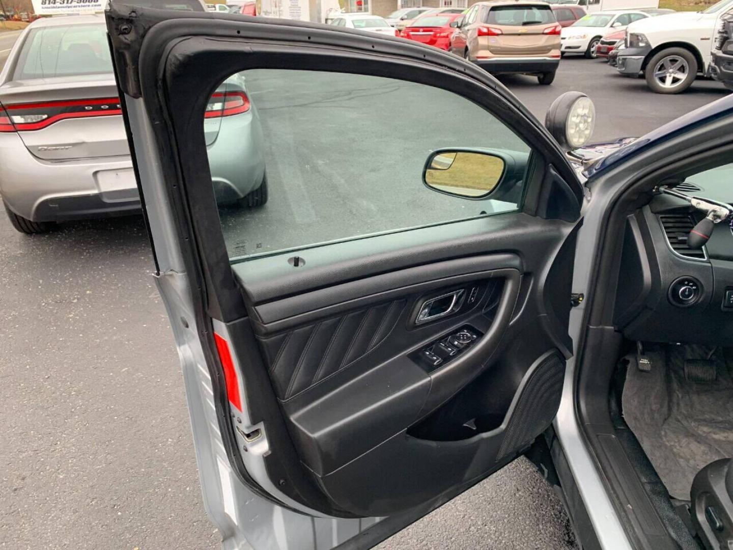 2015 Other Ford Taurus (1FAHP2MK9FG) with an 3.7L V6 3.7L V6 engine, located at 4845 Woodbury Pike, Roaring Springs, PA, (814) 317-5008, (814) 317-5008, 40.250935, -78.366959 - Photo#4