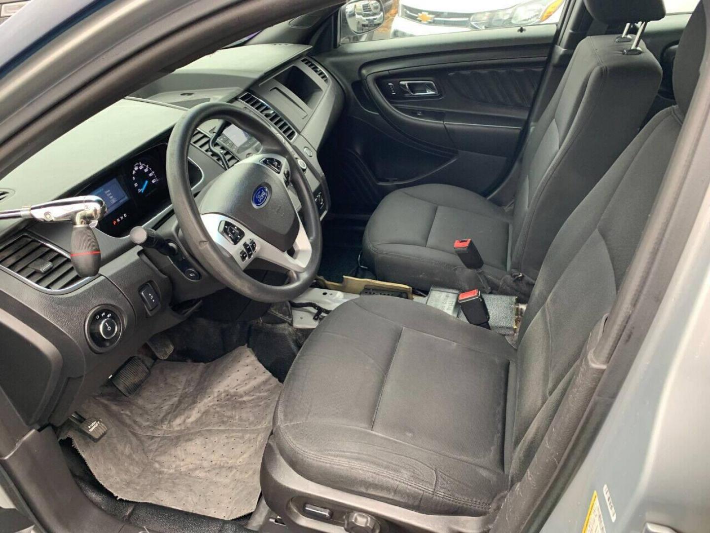 2015 Other Ford Taurus (1FAHP2MK9FG) with an 3.7L V6 3.7L V6 engine, located at 4845 Woodbury Pike, Roaring Springs, PA, (814) 317-5008, (814) 317-5008, 40.250935, -78.366959 - Photo#5