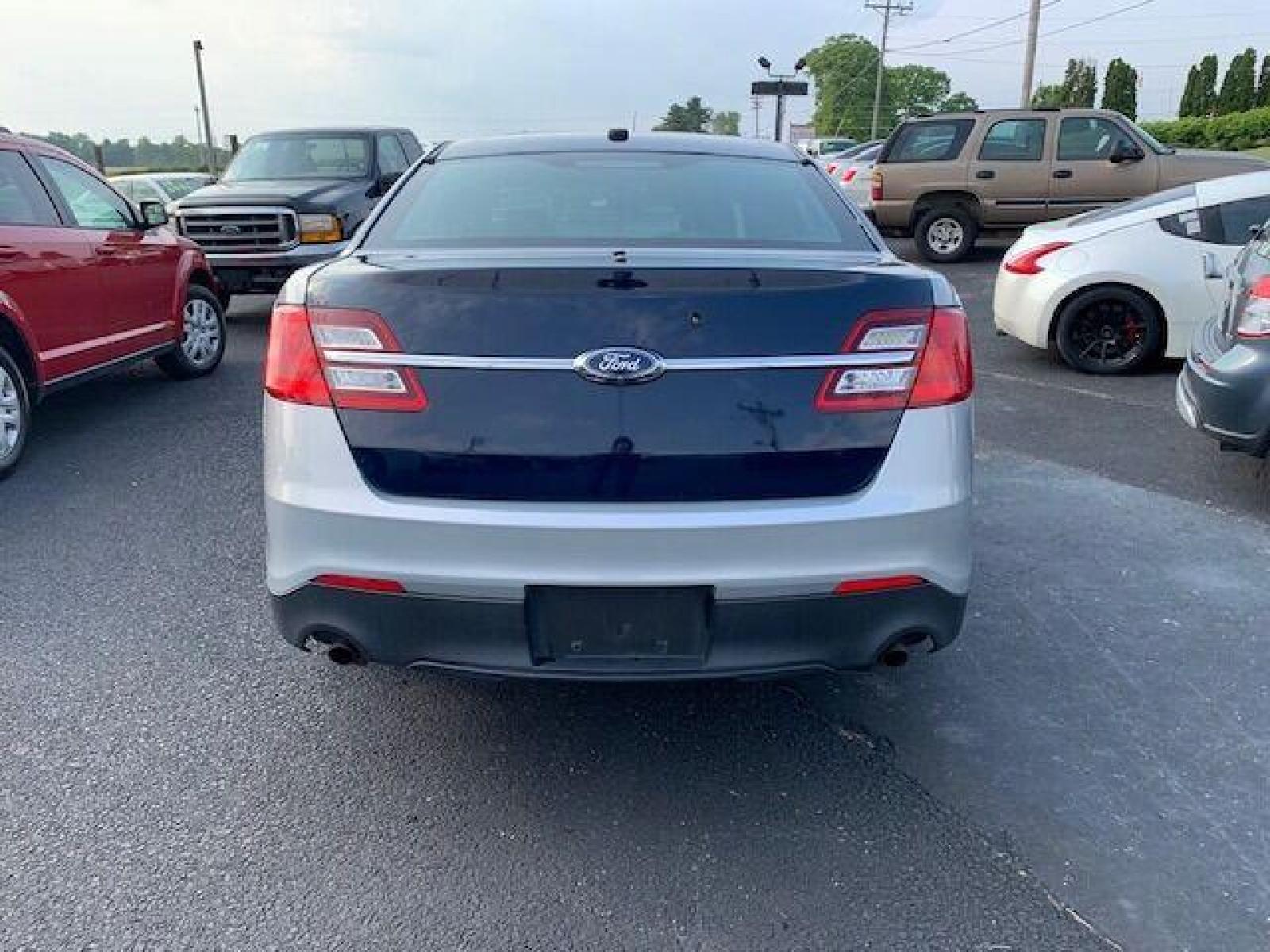 2016 Other Ford Taurus (1FAHP2MK7GG) with an 3.7L V6 3.7L V6 engine, located at 4845 Woodbury Pike, Roaring Springs, PA, (814) 317-5008, (814) 317-5008, 40.250935, -78.366959 - Photo #3