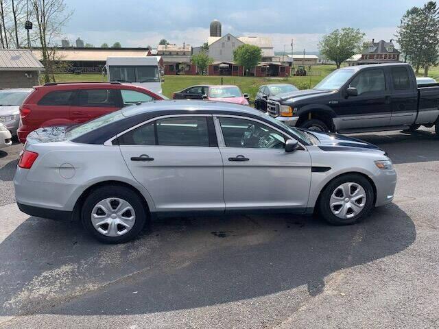 photo of 2016 Ford Taurus Police Interceptor AWD 4dr Sedan