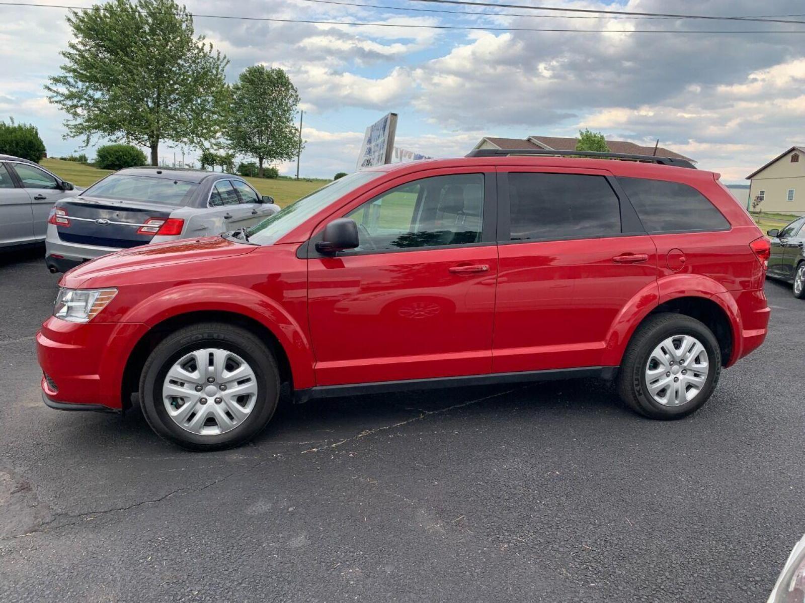 2018 Red Dodge Journey (3C4PDDAG6JT) with an 3.6L V6 3.6L V6 engine, located at 4845 Woodbury Pike, Roaring Springs, PA, (814) 317-5008, (814) 317-5008, 40.250935, -78.366959 - Photo #0