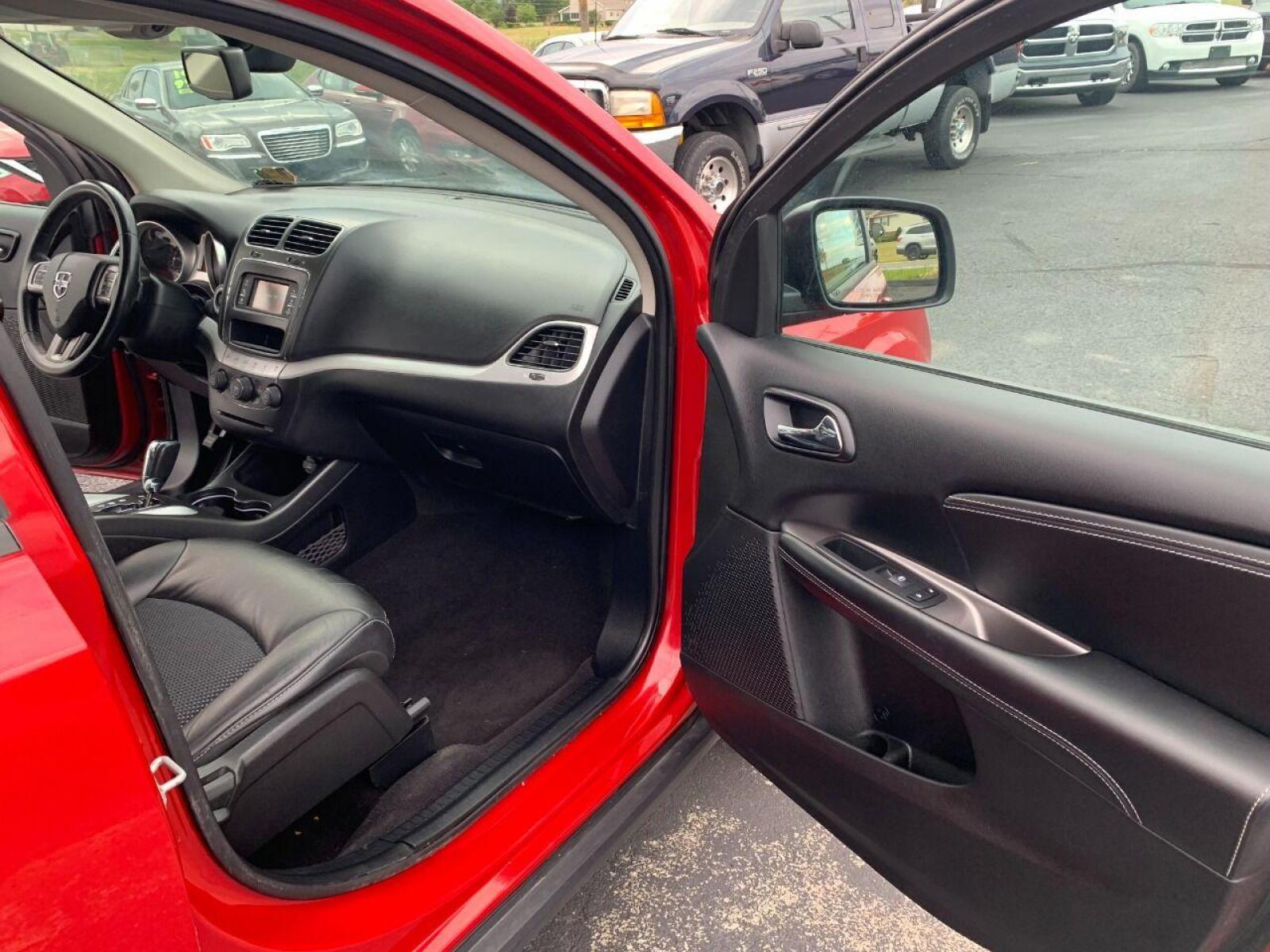 2018 Red Dodge Journey (3C4PDDAG6JT) with an 3.6L V6 3.6L V6 engine, located at 4845 Woodbury Pike, Roaring Springs, PA, (814) 317-5008, (814) 317-5008, 40.250935, -78.366959 - Photo #2