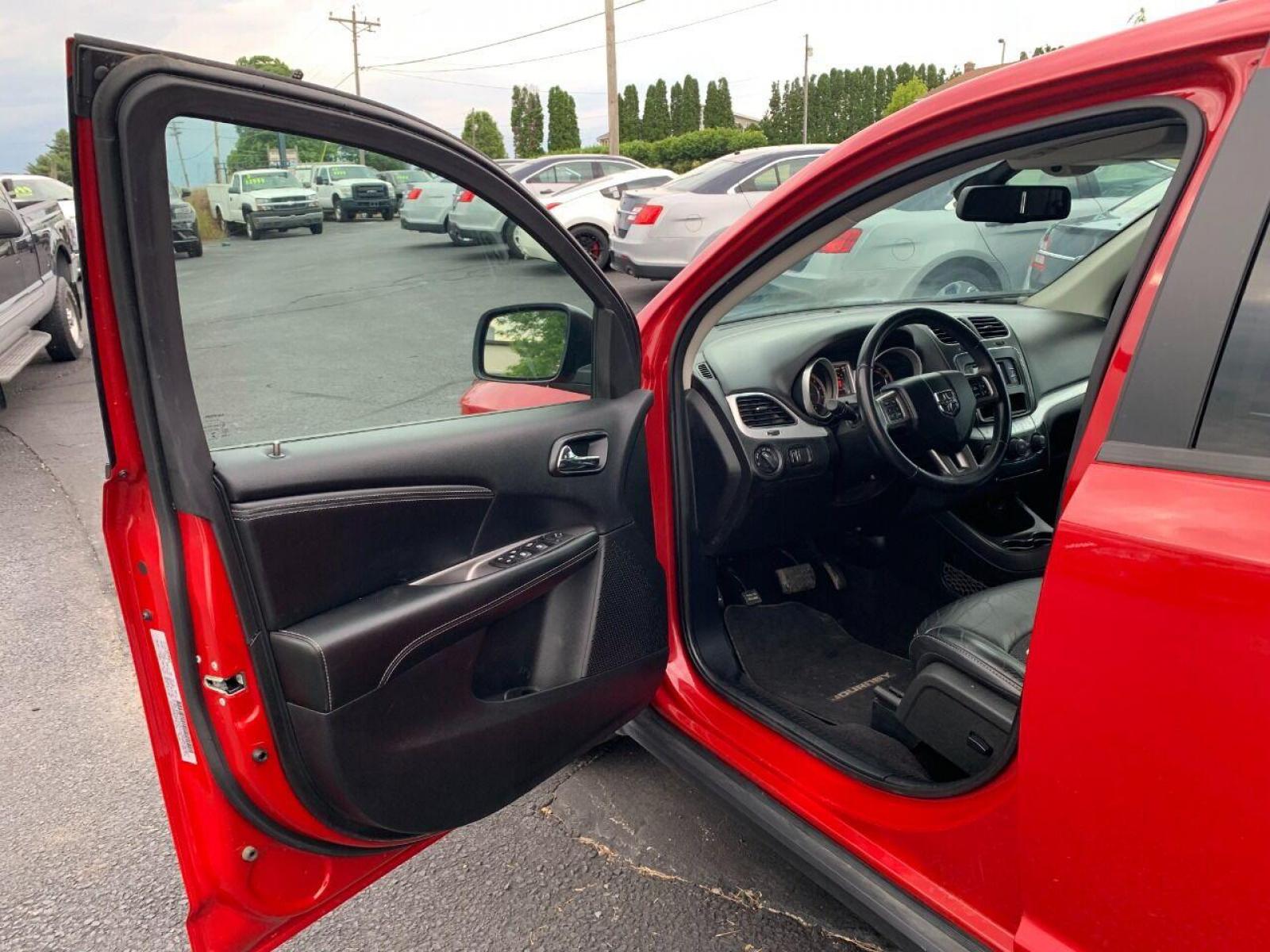 2018 Red Dodge Journey (3C4PDDAG6JT) with an 3.6L V6 3.6L V6 engine, located at 4845 Woodbury Pike, Roaring Springs, PA, (814) 317-5008, (814) 317-5008, 40.250935, -78.366959 - Photo #6