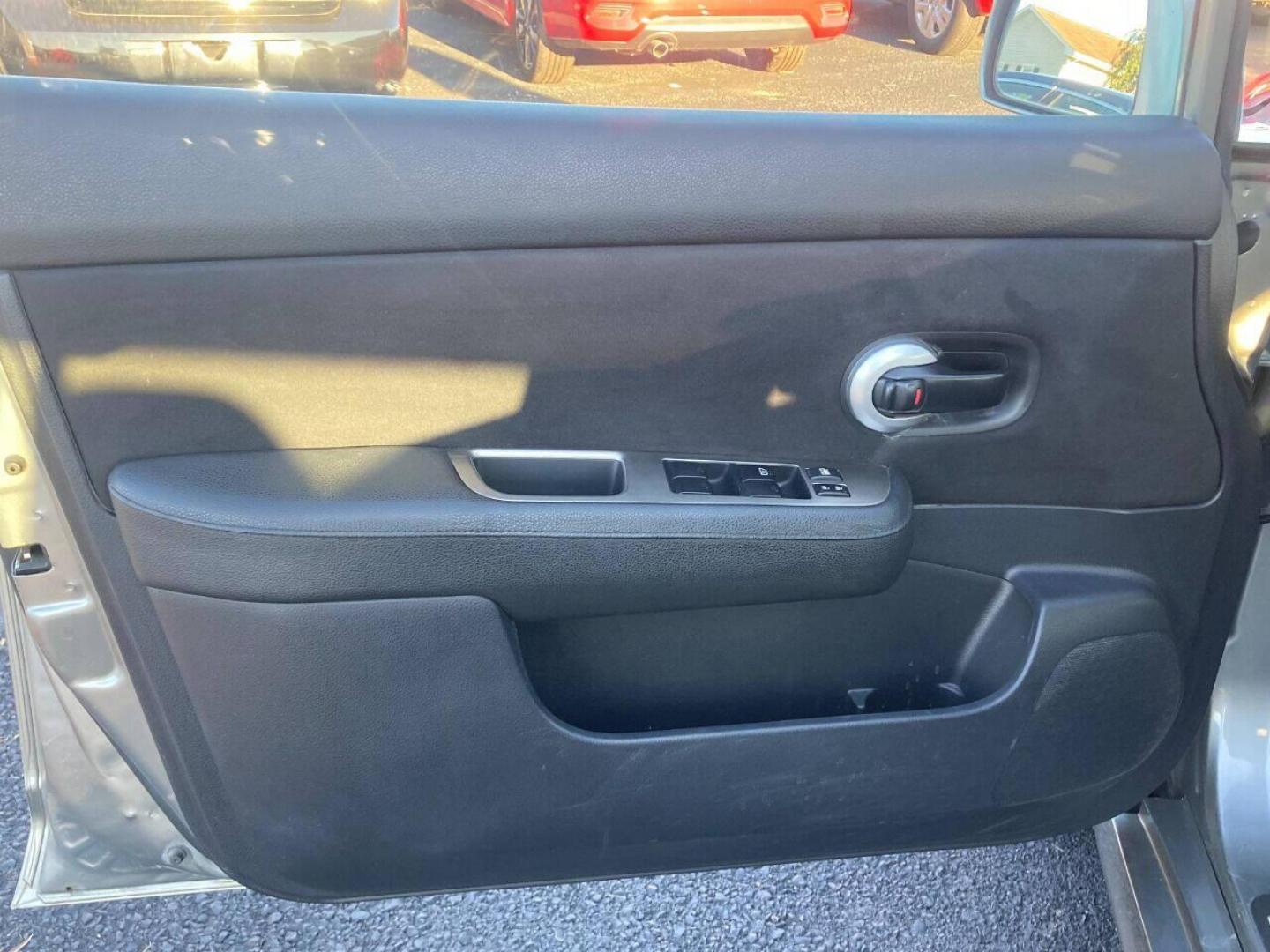 2011 Pewter Nissan Versa (3N1BC1CP5BL) with an 1.8L I4 1.8L I4 engine, located at 4845 Woodbury Pike, Roaring Springs, PA, (814) 317-5008, (814) 317-5008, 40.250935, -78.366959 - 2011 Nissan Versa SL, automatic, 116k, power windows/locks, cruise/tilt wheel, navigation, new tires, new inspection and more. Vehicle is Southern! Will come with a 3 month/3000 mile power train warranty with the option to upgrade. If interested, please call 814-317-5008 or 814-497-4383. - Photo#4