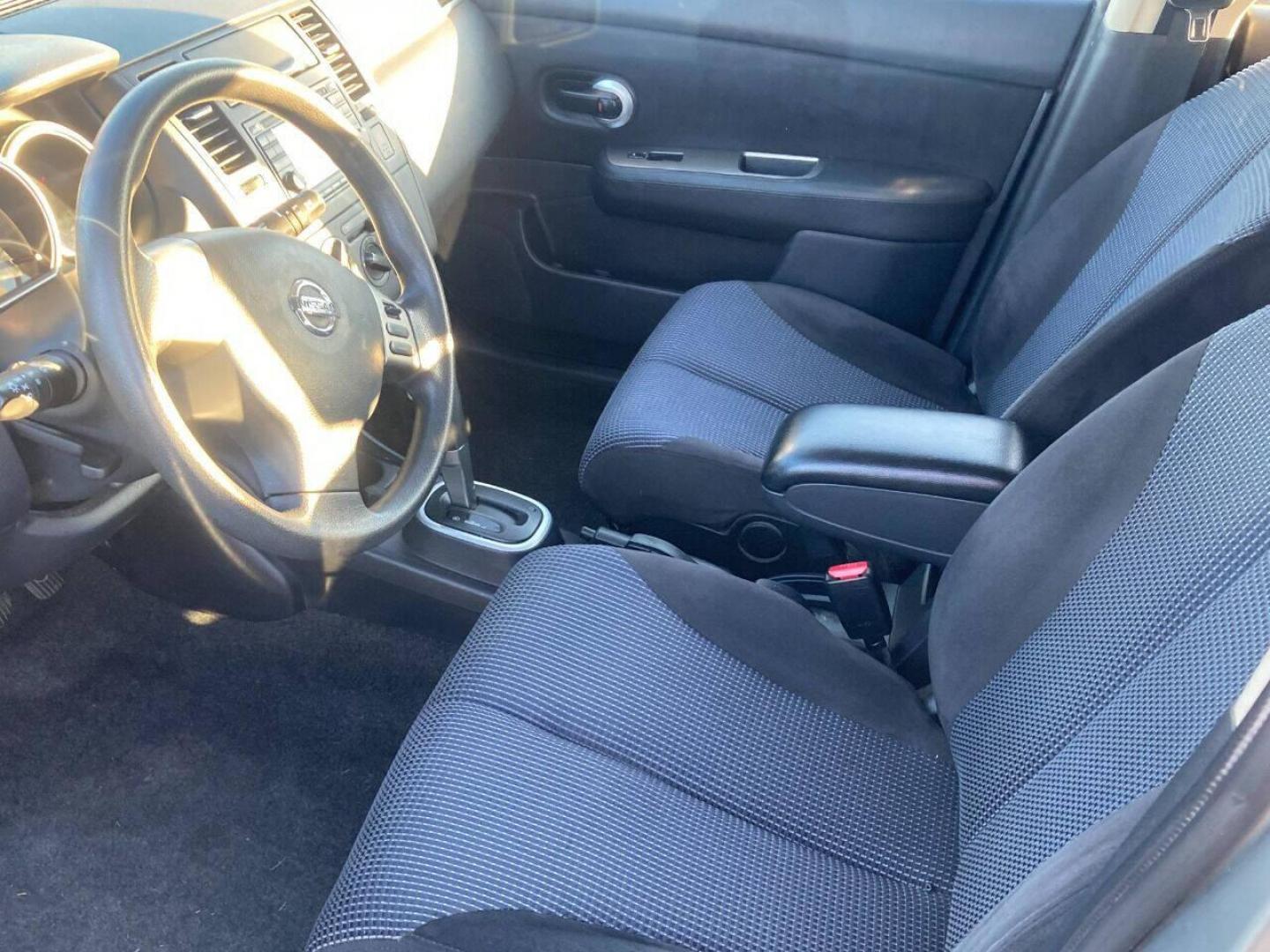 2011 Pewter Nissan Versa (3N1BC1CP5BL) with an 1.8L I4 1.8L I4 engine, located at 4845 Woodbury Pike, Roaring Springs, PA, (814) 317-5008, (814) 317-5008, 40.250935, -78.366959 - 2011 Nissan Versa SL, automatic, 116k, power windows/locks, cruise/tilt wheel, navigation, new tires, new inspection and more. Vehicle is Southern! Will come with a 3 month/3000 mile power train warranty with the option to upgrade. If interested, please call 814-317-5008 or 814-497-4383. - Photo#9