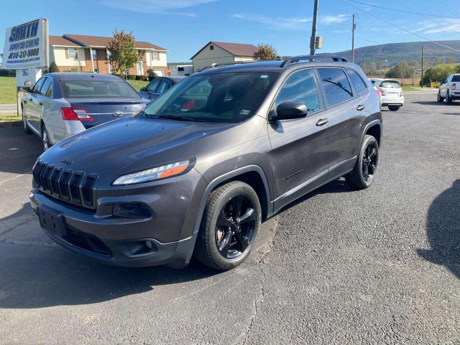 2018 Charcoal Jeep Cherokee (1C4PJLCB3JD) with an 2.4L I4 2.4L I4 engine, located at 4845 Woodbury Pike, Roaring Springs, PA, (814) 317-5008, (814) 317-5008, 40.250935, -78.366959 - 2018 Jeep Cherokee, 125k, automatic, 4 cylinder, FWD, tow package, rear back up camera, 18 factory blackout wheels, steering controls, cruise/tilt wheel, air conditioning, power locks/windows and more. Beautiful condition! Southern vehicle! Super clean! Vehicle gets excellent fuel economy! Must - Photo #1