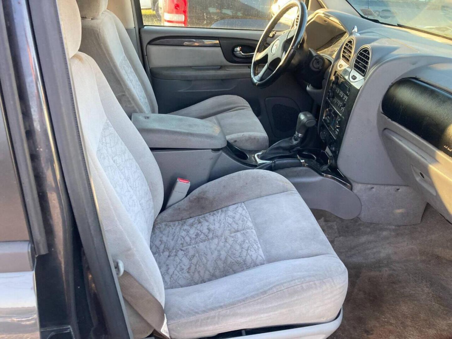 2007 Black GMC Envoy (1GKDT13S172) with an 4.2L I6 4.2L I6 engine, located at 4845 Woodbury Pike, Roaring Springs, PA, (814) 317-5008, (814) 317-5008, 40.250935, -78.366959 - Photo#4