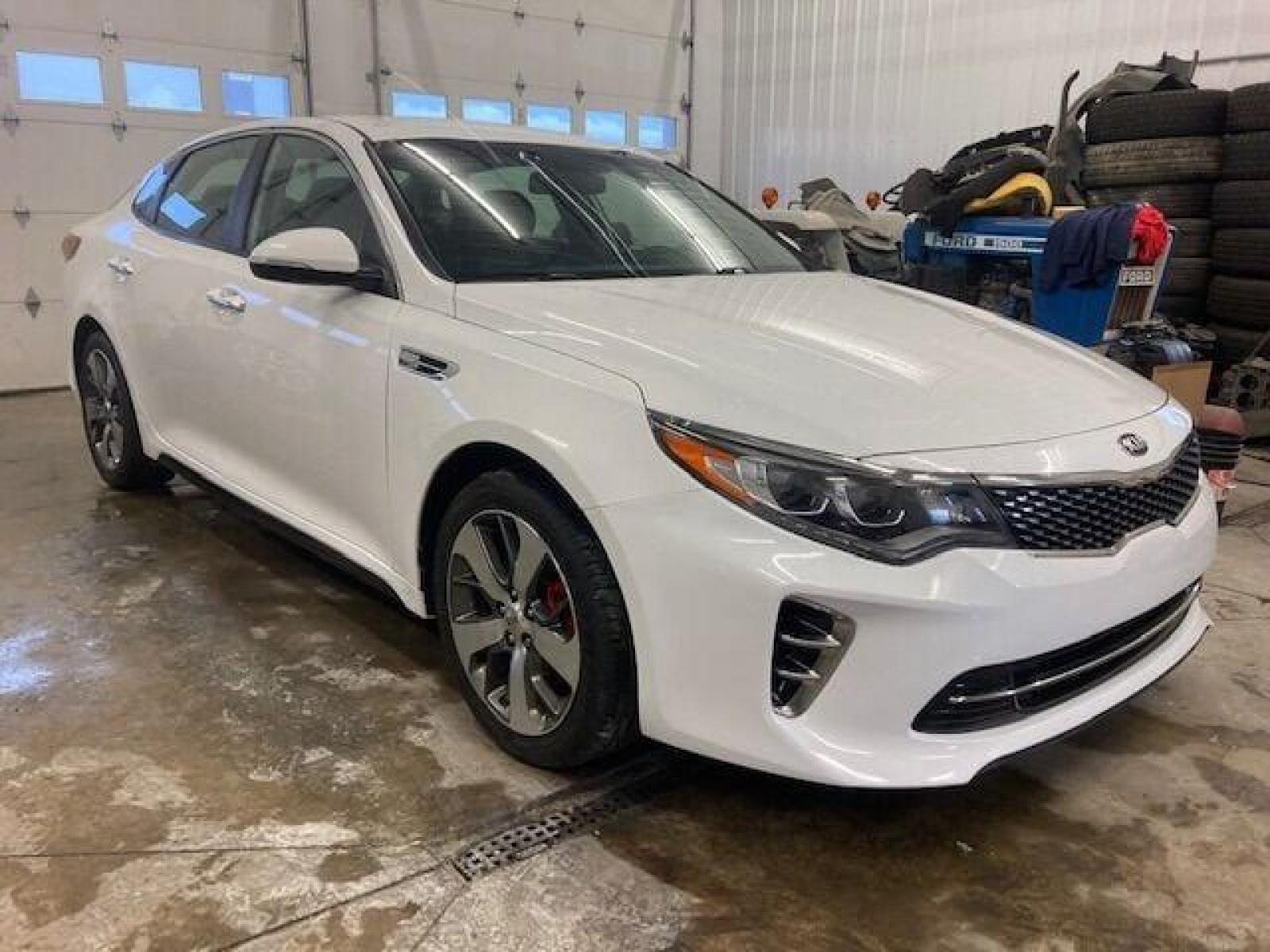2017 White Kia Optima (5XXGW4L28HG) with an 2.0L I4 Turbocharger 2.0L I4 engine, located at 4845 Woodbury Pike, Roaring Springs, PA, (814) 317-5008, (814) 317-5008, 40.250935, -78.366959 - 2017 Kia Optima SX, turbo, FWD, automatic, 45k, leather, power windows/locks, Bluetooth, aluminum wheels, new tires, new inspection/brakes/rotors, rear back up, steering controls, heated seats and much more. Vehicle is being sold cheap due to having a Reconstructed title. Vehicle had light passeng - Photo #1