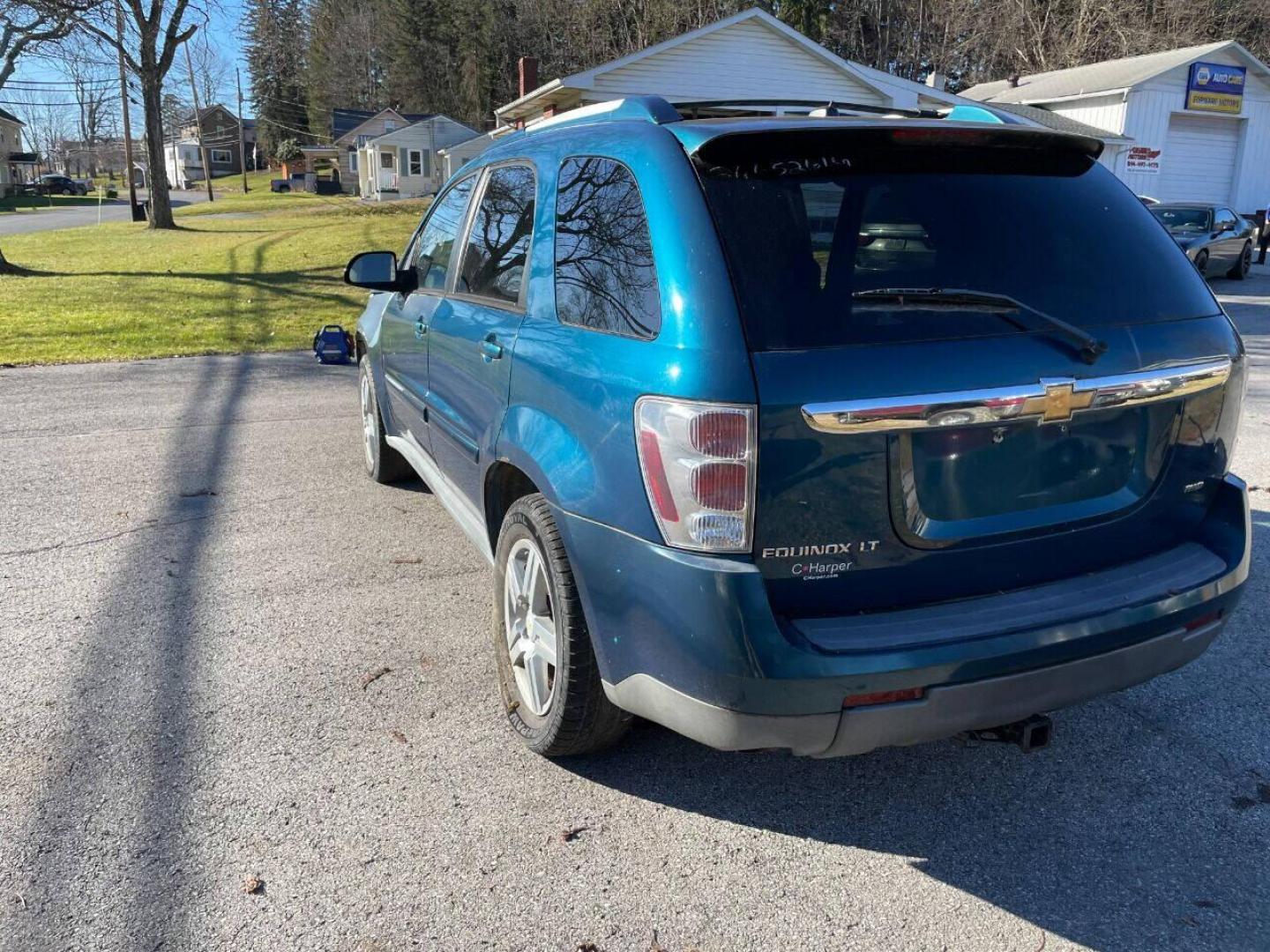 2007 Blue Chevrolet Equinox (2CNDL73FX76) with an 3.4L V6 3.4L V6 engine, located at 4845 Woodbury Pike, Roaring Springs, PA, (814) 317-5008, (814) 317-5008, 40.250935, -78.366959 - Please read description, this vehicle is not drivable in its current condition. 2007 Chevy Equinox, AWD, automatic, 3.4L, V6, leather, roof, power windows/locks, cruise/tilt wheel, air conditioning. Vehicle was purchased from insurance company for right rear damage to the control arm. The box wh - Photo#1