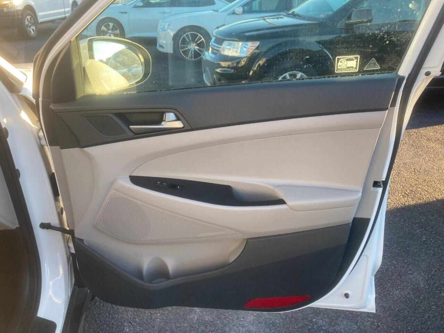 2017 White Hyundai Tucson (KM8J3CA21HU) with an 1.6L I4 Turbocharger 1.6L I4 engine, located at 4845 Woodbury Pike, Roaring Springs, PA, (814) 317-5008, (814) 317-5008, 40.250935, -78.366959 - 2017 Hyundai Tucson, Eco, AWD, 1.6L, automatic, power windows/locks, cruise/tilt, air, new tires, new inspection. Southern vehicle! Excellent condition! Super clean must see condition! Will come with a warranty with the option to upgrade. If interested, please call 814-317-5008. - Photo#9