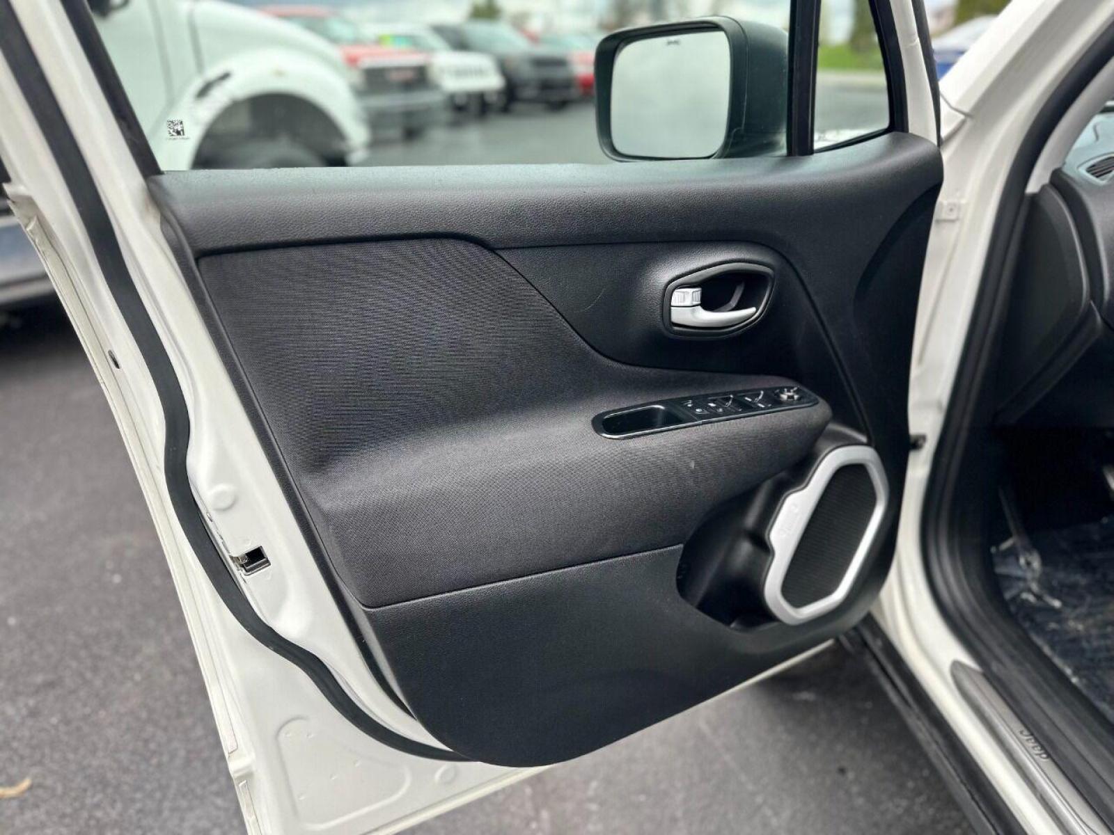 2020 White Jeep Renegade (ZACNJBAB7LP) with an 2.4L I4 2.4L I4 engine, located at 4845 Woodbury Pike, Roaring Springs, PA, (814) 317-5008, (814) 317-5008, 40.250935, -78.366959 - 2020 Jeep Renegade Sport, automatic, 4x4, 39k, 2.4L, power windows/locks, cruise/tilt wheel, air conditioning, all new tires, Eibach lift and more. Super clean vehicle! If interested, please call 814-317-5008 or 814-592-2176 - Photo #4