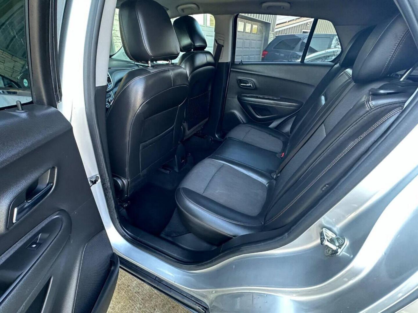 2017 Silver Chevrolet Trax (KL7CJLSB1HB) with an 1.4L I4 Turbocharger 1.4L I4 engine, located at 4845 Woodbury Pike, Roaring Springs, PA, (814) 317-5008, (814) 317-5008, 40.250935, -78.366959 - 2017 Chevy Trax LT, automatic, 81k, FWD, power windows/seats, new inspection, alloy wheels, Android auto Bluetooth, Car play, remote start, back up camera and more. Very clean! If interested, please call 814-317-5008 or 814-497-4383. - Photo#6