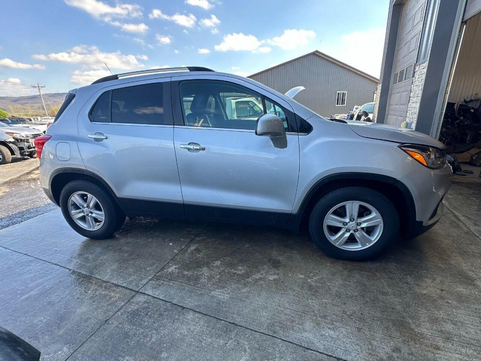 2017 Silver Chevrolet Trax (KL7CJLSB1HB) with an 1.4L I4 Turbocharger 1.4L I4 engine, located at 4845 Woodbury Pike, Roaring Springs, PA, (814) 317-5008, (814) 317-5008, 40.250935, -78.366959 - Photo #0