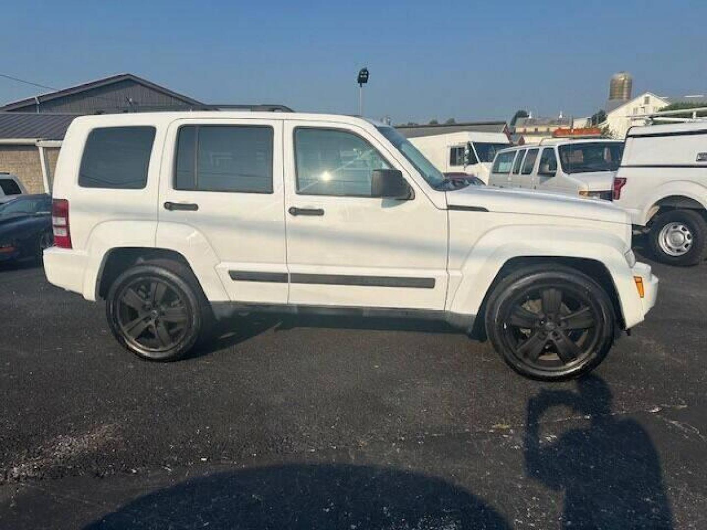 2012 White Jeep Liberty (1C4PJMAK4CW) with an 3.7L V6 3.7L V6 engine, located at 4845 Woodbury Pike, Roaring Springs, PA, (814) 317-5008, (814) 317-5008, 40.250935, -78.366959 - 2012 JEEP LIBERTY 3.7 V6 L AUTOMATIC TRANSMISSION 4 WHEEL 1 OWNER COMPANY VEHICHLE WELL MAINTANED, POWER WINDOWS AND LOCKS 20 INCH WHEELS A/C SOUTHERN VEHICLE RUST FREE IF INTERESTED PLEASE CALL 814-317-5008 OR STOP BY - Photo#1