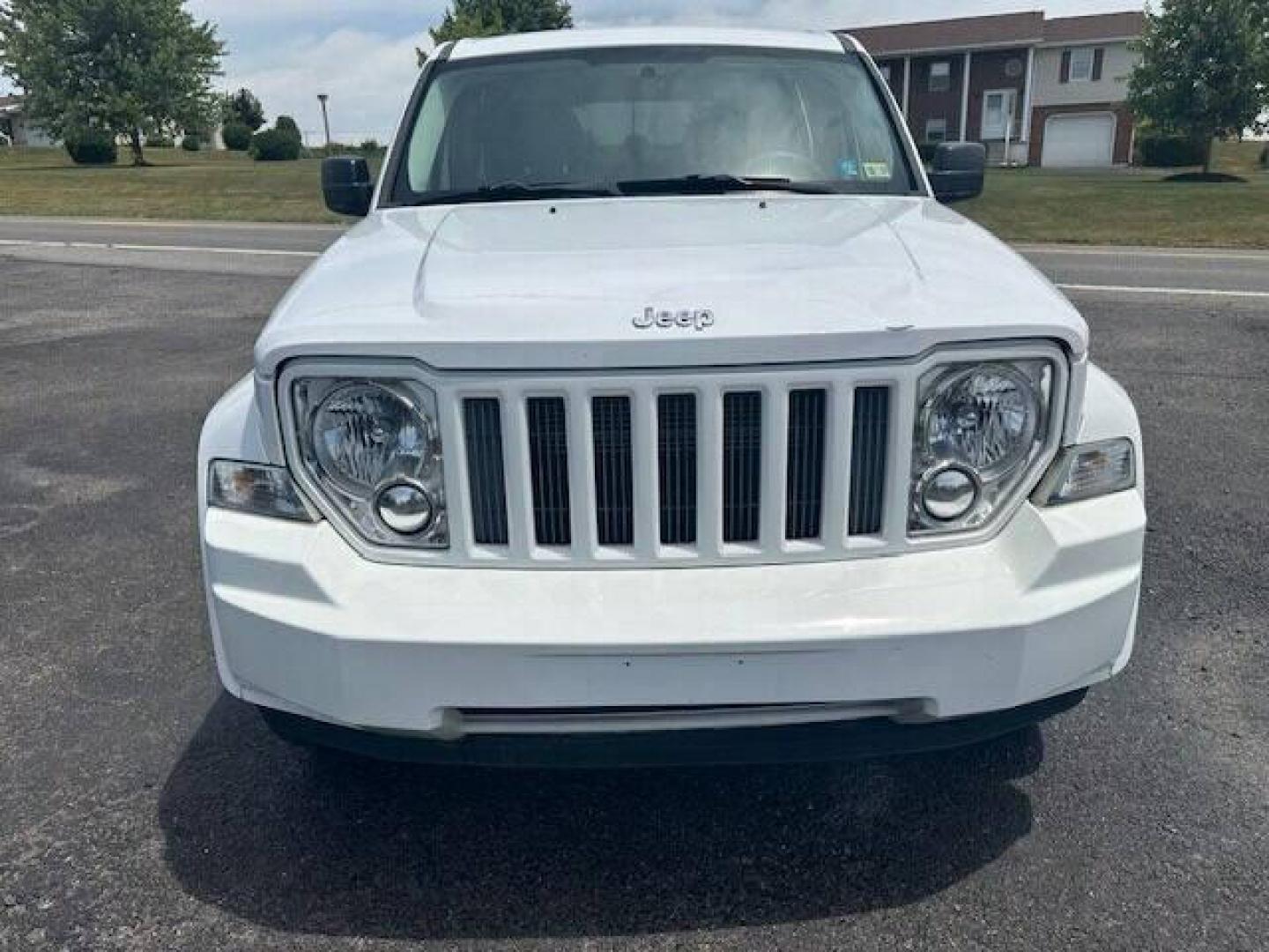 2011 White Jeep Liberty (1J4PN2GK2BW) with an 3.7L V6 3.7L V6 engine, located at 4845 Woodbury Pike, Roaring Springs, PA, (814) 317-5008, (814) 317-5008, 40.250935, -78.366959 - 2011 JEEP LIBERTY 4X4 3.7 V6 ENGINE AUTOMATIC TRANSMISSION 1 OWNER SOUTHERN COMPANY VEHICLE. POWER WINDOWS AND POWER LOCKS, WELL MAINTAINED, NEW INSPECTION RUNS AND DRIVE GREAT. IF INTERESTED PLEASE CALL 814-317-5008 OR STOP BY - Photo#0