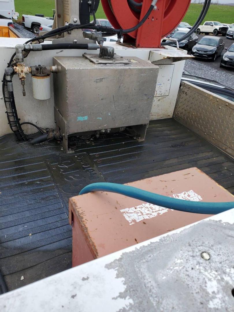 2015 White Ford F-350 Super Duty (1FD7X3A60FE) with an 6.2L V8 6.2L V8 engine, located at 4845 Woodbury Pike, Roaring Springs, PA, (814) 317-5008, (814) 317-5008, 40.250935, -78.366959 - Photo#17