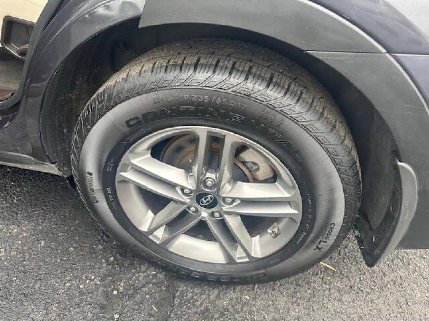 2018 Black Hyundai Santa Fe Sport (5XYZTDLB2JG) with an 2.4L I4 2.4L I4 engine, located at 4845 Woodbury Pike, Roaring Springs, PA, (814) 317-5008, (814) 317-5008, 40.250935, -78.366959 - 2018 HYUNDIA SANTAFE 2.4 L ENGINE AUTOMATIC TRANSMISSION POWER WINDOW, POWER MIRRORS, MANUAL SEAT, NEWER TIRES AND NEW STATE INSPECTION, VERY CLEAN CAR, WARRANTY IS AVAILABLE WITH CAR IF INTRESTED STOP BY FOR A TEST DRIVE OR GIVE US A CALL - Photo#10