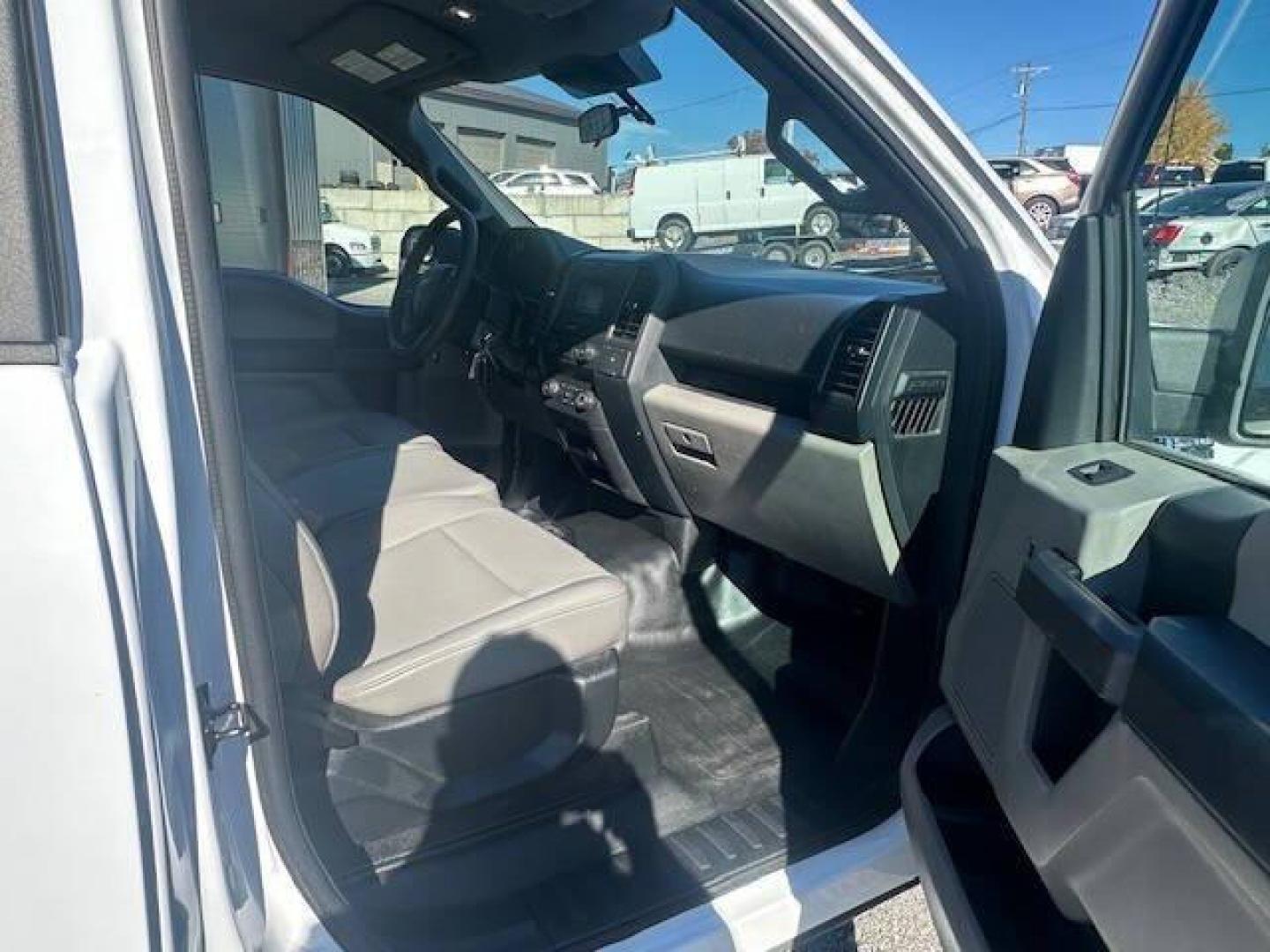 2019 White Ford F-150 (1FTMF1CB9KK) with an 3.3L V6 3.3L V6 engine, located at 4845 Woodbury Pike, Roaring Springs, PA, (814) 317-5008, (814) 317-5008, 40.250935, -78.366959 - 2019 FORD F150XL 2WD, Stereo, Cruise Control, Perimeter Alarm System, Air Conditioning, Backup Camera, Traction Control, Keyless Entry, Tilt and Telescoping Wheel, Head Curtain Air Bags, Power Door Locks, Towing Pkg, Dual Air Bags, ABS (4-Wheel),Alloy Wheels, Power Windows, Power Steering,V6 Flex - Photo#10