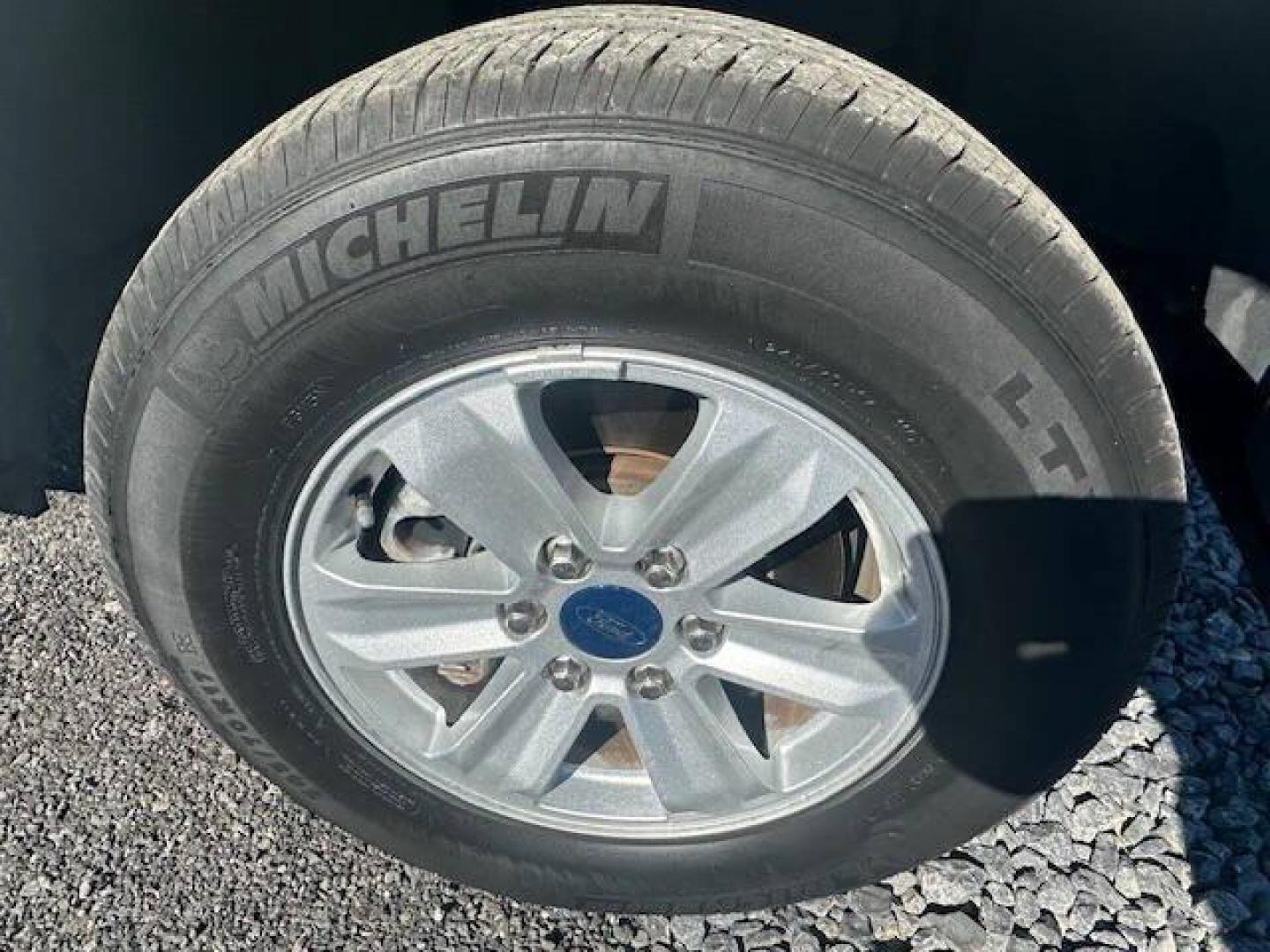 2019 White Ford F-150 (1FTMF1CB9KK) with an 3.3L V6 3.3L V6 engine, located at 4845 Woodbury Pike, Roaring Springs, PA, (814) 317-5008, (814) 317-5008, 40.250935, -78.366959 - 2019 FORD F150XL 2WD, Stereo, Cruise Control, Perimeter Alarm System, Air Conditioning, Backup Camera, Traction Control, Keyless Entry, Tilt and Telescoping Wheel, Head Curtain Air Bags, Power Door Locks, Towing Pkg, Dual Air Bags, ABS (4-Wheel),Alloy Wheels, Power Windows, Power Steering,V6 Flex - Photo#17