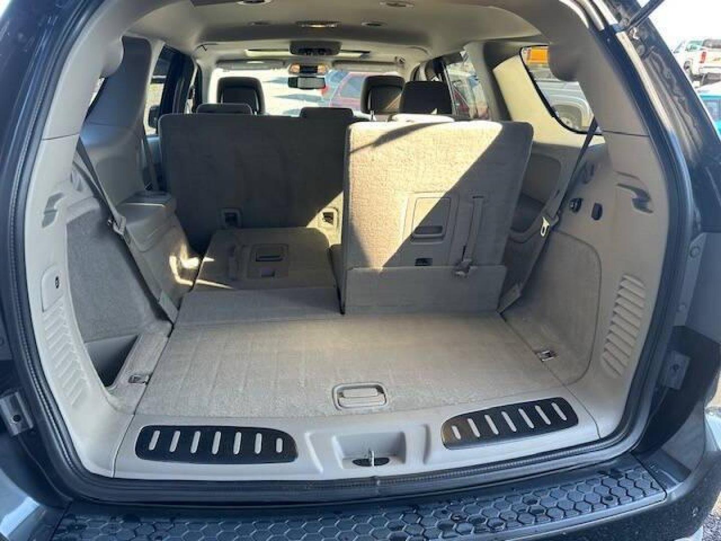 2011 Charcoal Dodge Durango (1D4SE4GT8BC) with an 5.7L V8 5.7L V8 engine, located at 4845 Woodbury Pike, Roaring Springs, PA, (814) 317-5008, (814) 317-5008, 40.250935, -78.366959 - 20111 Dodge Durango Crew LUX 5.7L V8 engine 5-speed automatic transmission, all-wheel drive, power windows seats and gate, heat and air front and back, 3rd row seating, tow package, navigation, rear back-up camera, sunroof, tilt wheel, alloy wheels, newer tires and brakes. Rust-free Southern vehicle - Photo#6