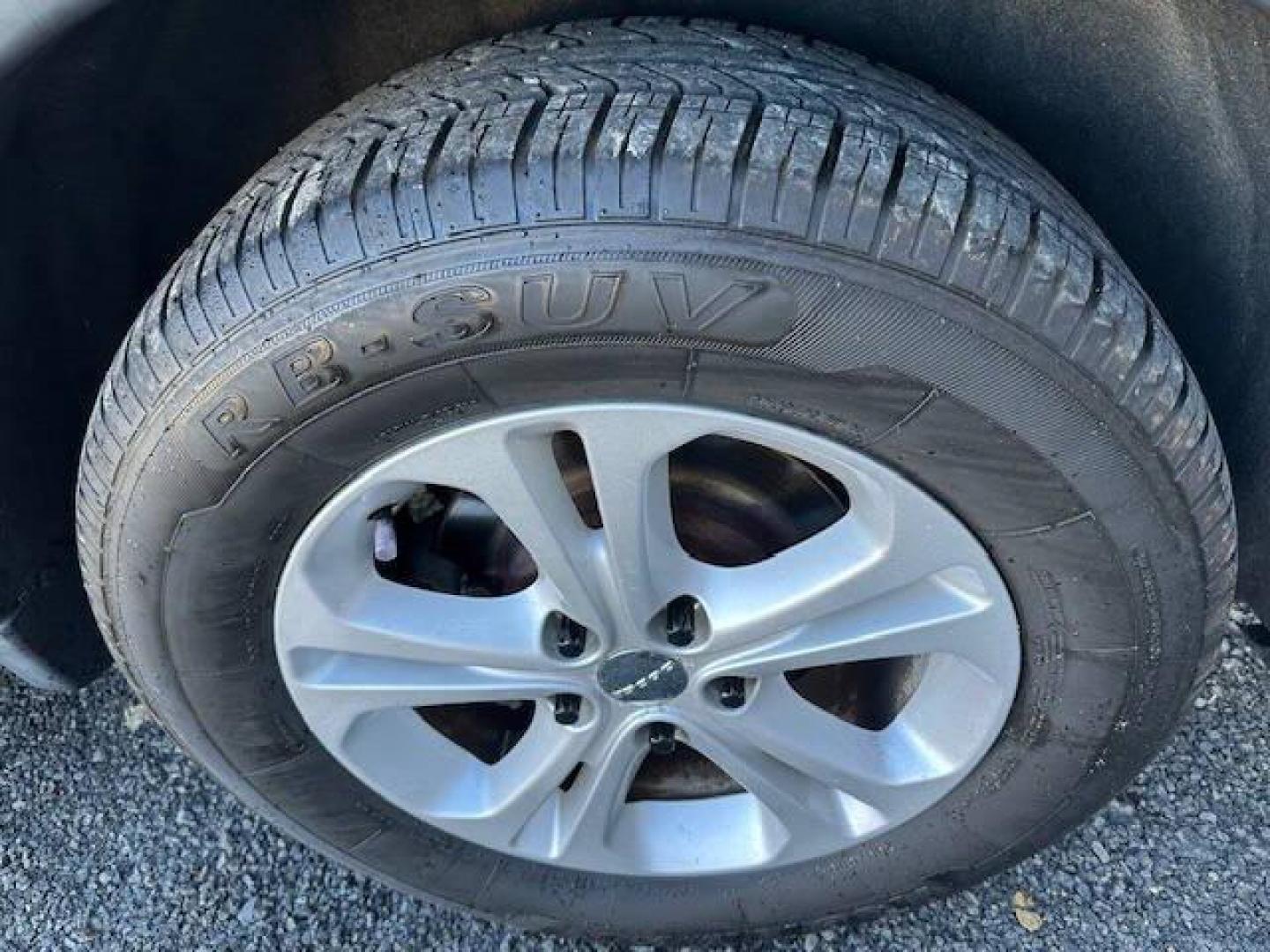 2011 Charcoal Dodge Durango (1D4SE4GT8BC) with an 5.7L V8 5.7L V8 engine, located at 4845 Woodbury Pike, Roaring Springs, PA, (814) 317-5008, (814) 317-5008, 40.250935, -78.366959 - 20111 Dodge Durango Crew LUX 5.7L V8 engine 5-speed automatic transmission, all-wheel drive, power windows seats and gate, heat and air front and back, 3rd row seating, tow package, navigation, rear back-up camera, sunroof, tilt wheel, alloy wheels, newer tires and brakes. Rust-free Southern vehicle - Photo#23