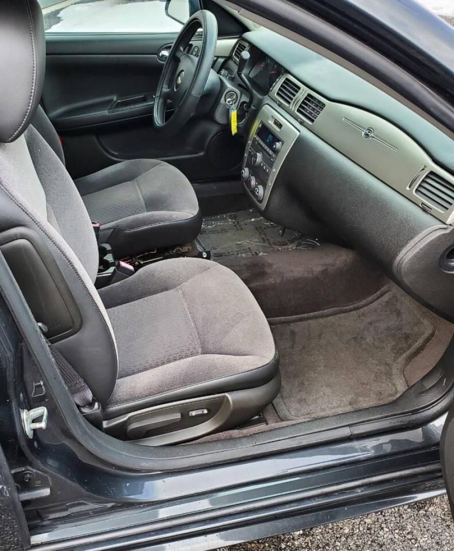 2013 Gray Chevrolet Impala (2G1WD5E34D1) with an 3.6L V6 3.6L V6 engine, located at 4845 Woodbury Pike, Roaring Springs, PA, (814) 317-5008, (814) 317-5008, 40.250935, -78.366959 - 2015 Chevrolet Impala Limited automatic, 127k, FWD, power windows/locks, cruise/tilt wheel, air conditioning, new inspection. Flex fuel! Southern vehicle from Virginia. Well maintained! Clean! Will come with a 3 month/4500-mile power train warranty with the option to upgrade. To see a full list of t - Photo#11