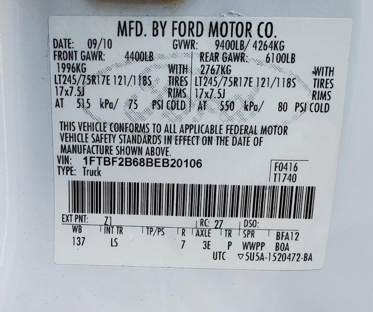 2011 White Ford F-250 Super Duty (1FTBF2B68BE) with an 6.2L V8 6.2L V8 engine, located at 4845 Woodbury Pike, Roaring Springs, PA, (814) 317-5008, (814) 317-5008, 40.250935, -78.366959 - 2011 Ford F250 4X4 V8 8' bed Flex Fuel Lots of tread left on the tires. One owner government owned, well maintained. Clean truck! Being priced low due to bed rails have some holes, body is rust free. Will come with a new inspection. If you would like more info on this vehicle or any of the others w - Photo#7