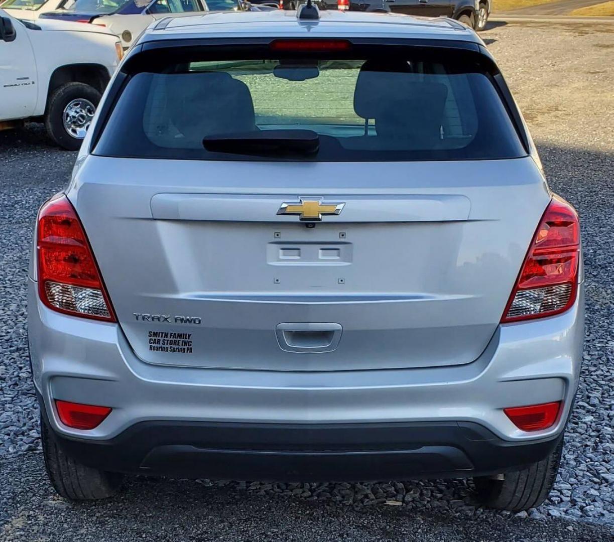2018 Silver Chevrolet Trax (KL7CJNSB5JB) with an 1.4L I4 Turbocharger 1.4L I4 engine, located at 4845 Woodbury Pike, Roaring Springs, PA, (814) 317-5008, (814) 317-5008, 40.250935, -78.366959 - 2018 Chevrolet Trax LS AWD Automatic 38,619 miles Back-up camera. This vehicle does have an R-Title due to deer damage. Smith Family Car Store stands behind the quality of this vehicle 100%. It will come with a 3 month/4500-mile power train warranty with the option to upgrade. If you would like more - Photo#3