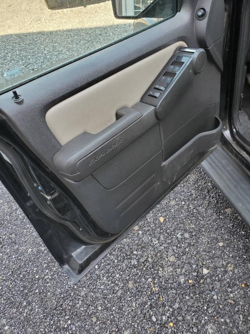 2008 Black Ford Explorer (1FMEU73E98U) with an 4.0L V6 4.0L V6 engine, located at 4845 Woodbury Pike, Roaring Springs, PA, (814) 317-5008, (814) 317-5008, 40.250935, -78.366959 - Please read entire description!! This vehicle will need towed!! 2008 Ford Explorer XLT 4X4 4.0L V6 Automatic 154,575 miles New tires, leather seats, not a rusty vehicle and it's ready for inspection. This vehicle does have a salvage title due to rear deck lid damage. Small antifreeze leak near the - Photo#9