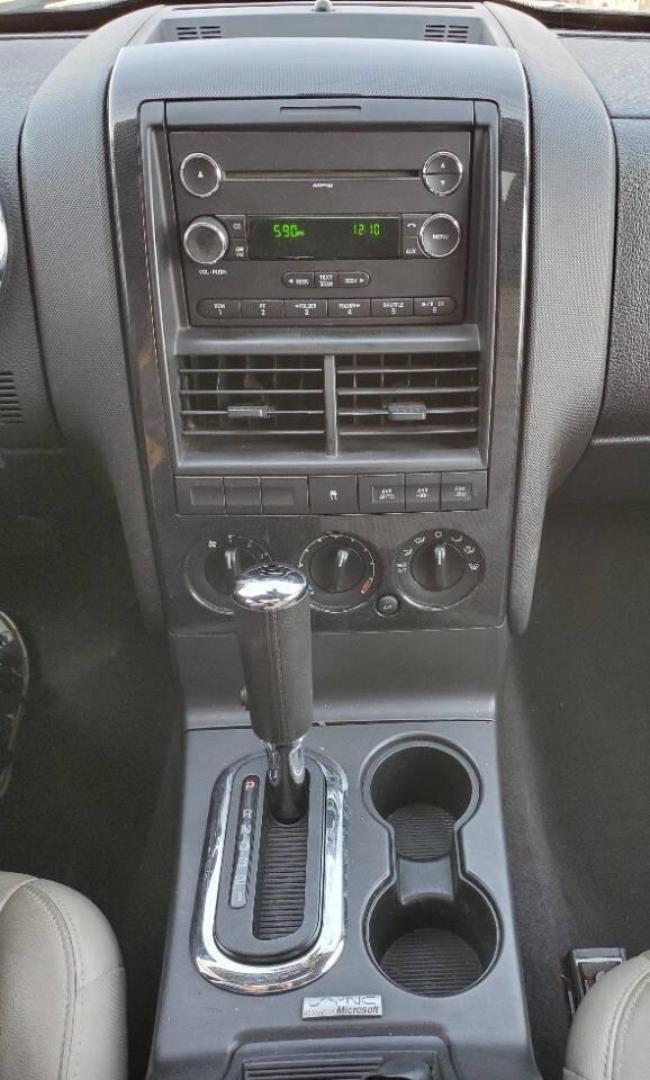 2008 Black Ford Explorer (1FMEU73E98U) with an 4.0L V6 4.0L V6 engine, located at 4845 Woodbury Pike, Roaring Springs, PA, (814) 317-5008, (814) 317-5008, 40.250935, -78.366959 - Please read entire description!! This vehicle will need towed!! 2008 Ford Explorer XLT 4X4 4.0L V6 Automatic 154,575 miles New tires, leather seats, not a rusty vehicle and it's ready for inspection. This vehicle does have a salvage title due to rear deck lid damage. Small antifreeze leak near the - Photo#16