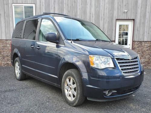 2008 Chrysler Town and Country 
