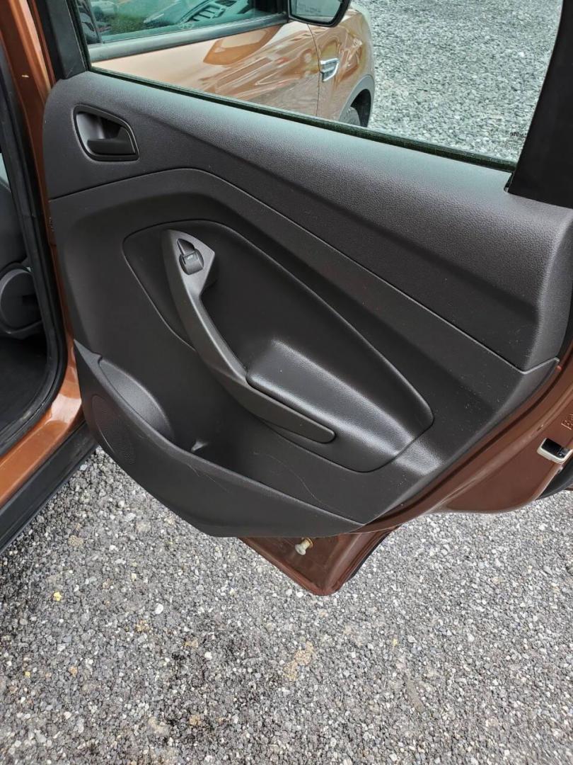 2017 Canyon Ridge Metallic Ford Escape (1FMCU0F76HU) with an 2.5L I4 2.5L I4 engine, located at 4845 Woodbury Pike, Roaring Springs, PA, (814) 317-5008, (814) 317-5008, 40.250935, -78.366959 - 2017 Ford Escape S 2.5L I4 Automatic FWD 93K miles Power Windows and Locks, A/C, CD Player, SYNC, Back-up Camera Nice Southern Vehicle! New Inspection. Vehicle comes with 3 mo./3,000-mile warranty with the option to upgrade. If interested, please call 814-317-5008 - Photo#15