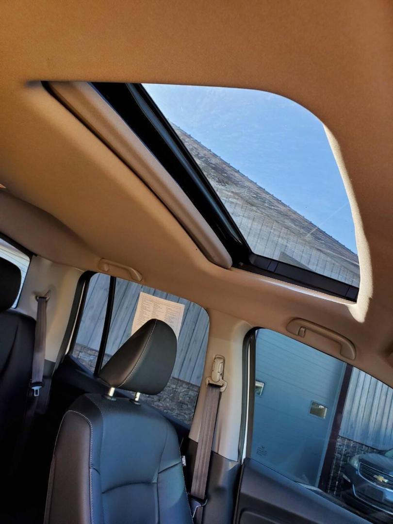 2023 White Honda Ridgeline (5FPYK3F50PB) with an 3.5L V6 3.5L V6 engine, located at 4845 Woodbury Pike, Roaring Springs, PA, (814) 317-5008, (814) 317-5008, 40.250935, -78.366959 - 2023 Honda Ridgeline RTL AWD Crew Cab 3.5L V6 9-speed Automatic 7,547 miles Fully Loaded!! Leather, Remote Start, Universal Remote Transmitter - Homelink - Garage Door Opener, Trailer Hitch, Backup Camera, Apple Carplay, Android Auto, Bluetooth, Sirius XM, Subwoofer, Sunroof, Lane Keeping Assist, He - Photo#18