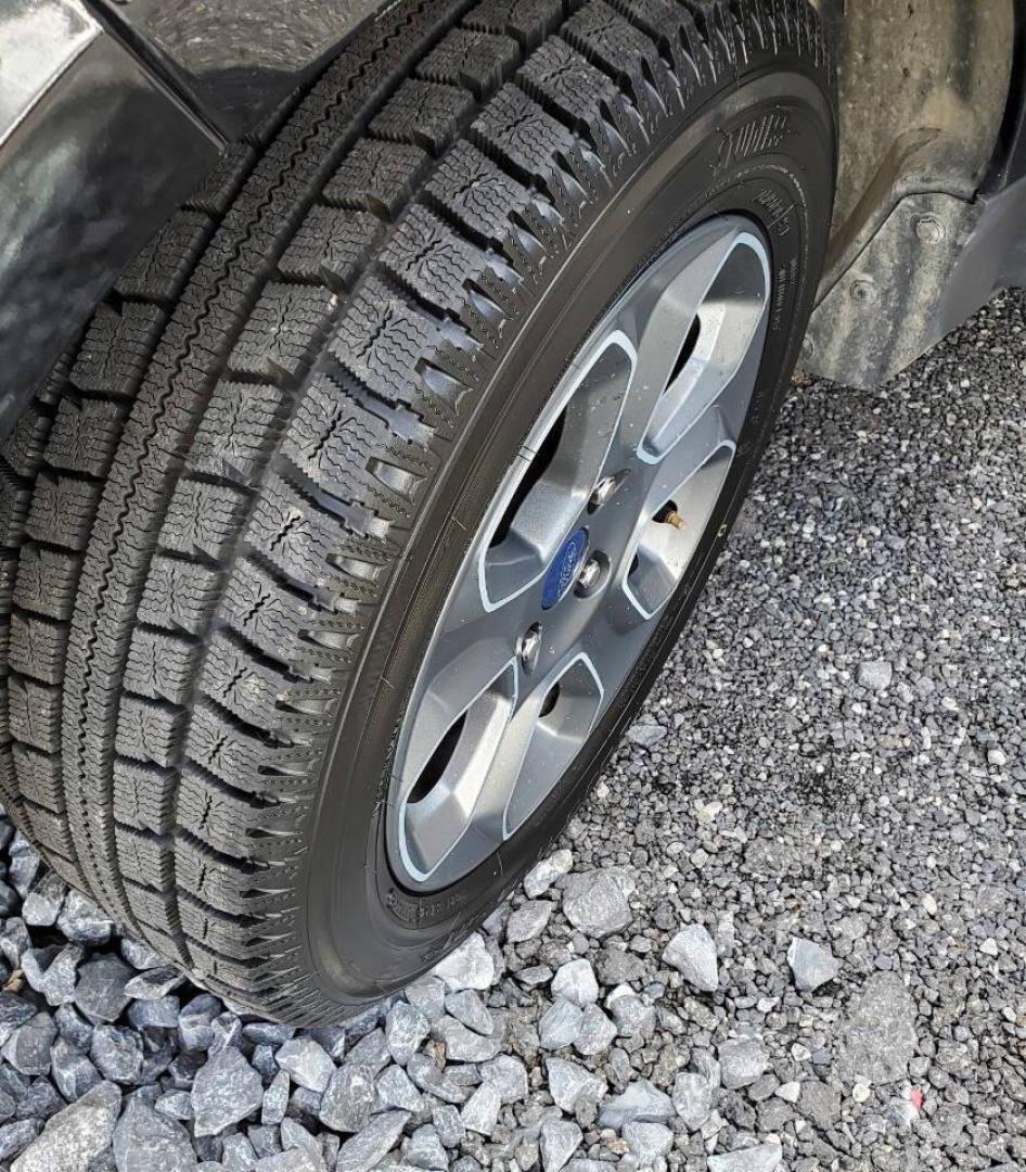 2020 Black Ford EcoSport (MAJ3S2FE6LC) with an 1.0L I3 Turbocharger 1.0L I3 engine, located at 4845 Woodbury Pike, Roaring Springs, PA, (814) 317-5008, (814) 317-5008, 40.250935, -78.366959 - Photo#7