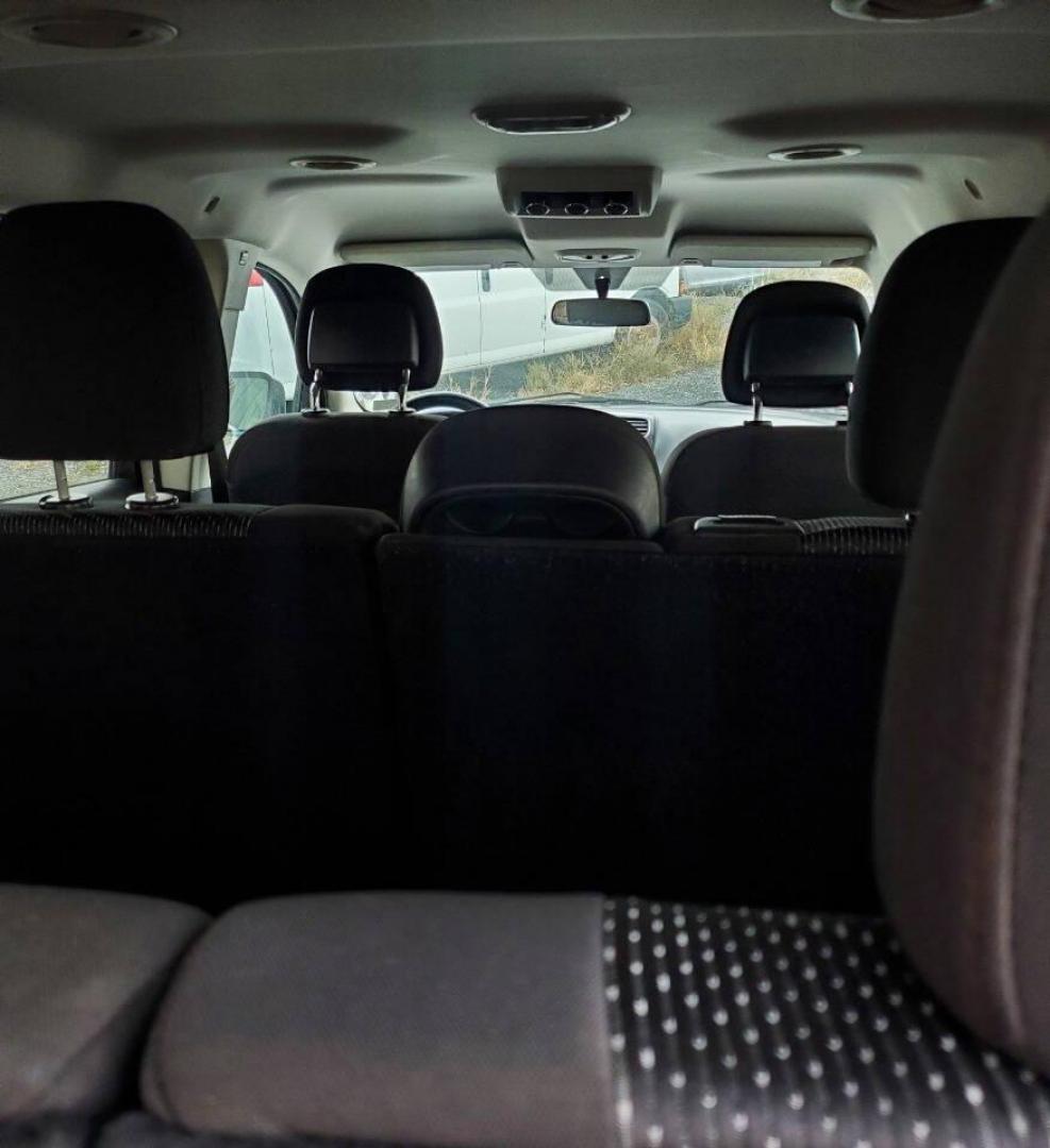 2015 Silver Dodge Journey (3C4PDCBG1FT) with an 3.6L V6 3.6L V6 engine, located at 4845 Woodbury Pike, Roaring Springs, PA, (814) 317-5008, (814) 317-5008, 40.250935, -78.366959 - 2015 Dodge Journey SXT FWD 3.6L V6 Automatic 155k miles 3rd Row Seating, CD Player, SiriusXM, Power Windows, Locks and Mirrors, A/C. Very clean vehicle! Selling cheaply because it has an R-Title due to previous deer damage to the passenger fender. This vehicle will come with a 3 mo./3,000-mile warra - Photo#16