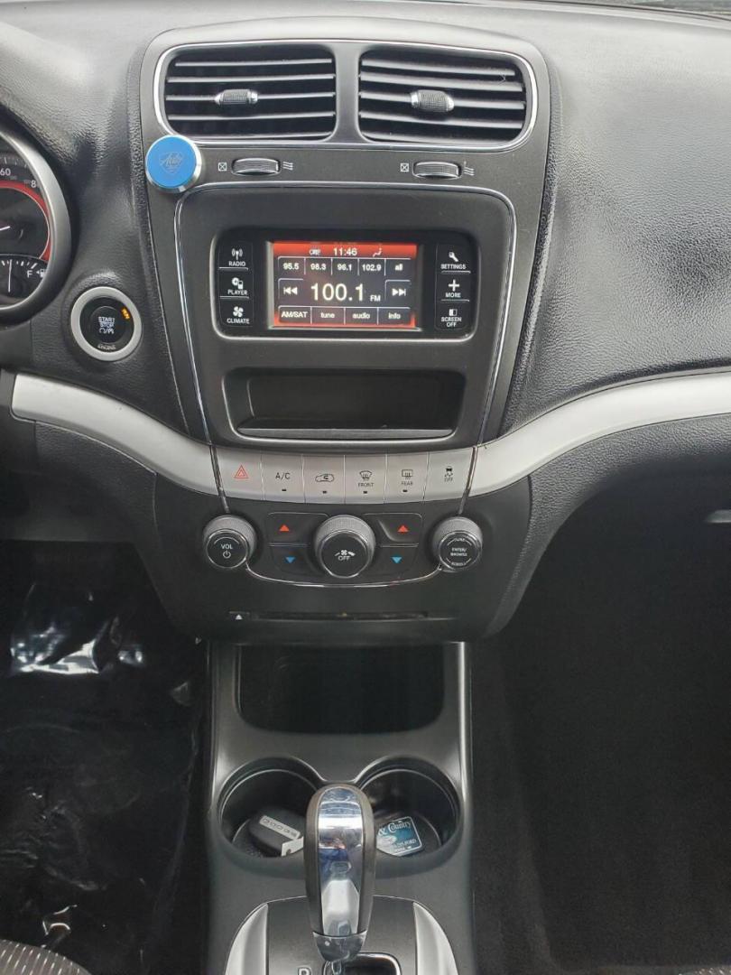 2015 Silver Dodge Journey (3C4PDCBG1FT) with an 3.6L V6 3.6L V6 engine, located at 4845 Woodbury Pike, Roaring Springs, PA, (814) 317-5008, (814) 317-5008, 40.250935, -78.366959 - 2015 Dodge Journey SXT FWD 3.6L V6 Automatic 155k miles 3rd Row Seating, CD Player, SiriusXM, Power Windows, Locks and Mirrors, A/C. Very clean vehicle! Selling cheaply because it has an R-Title due to previous deer damage to the passenger fender. This vehicle will come with a 3 mo./3,000-mile warra - Photo#17