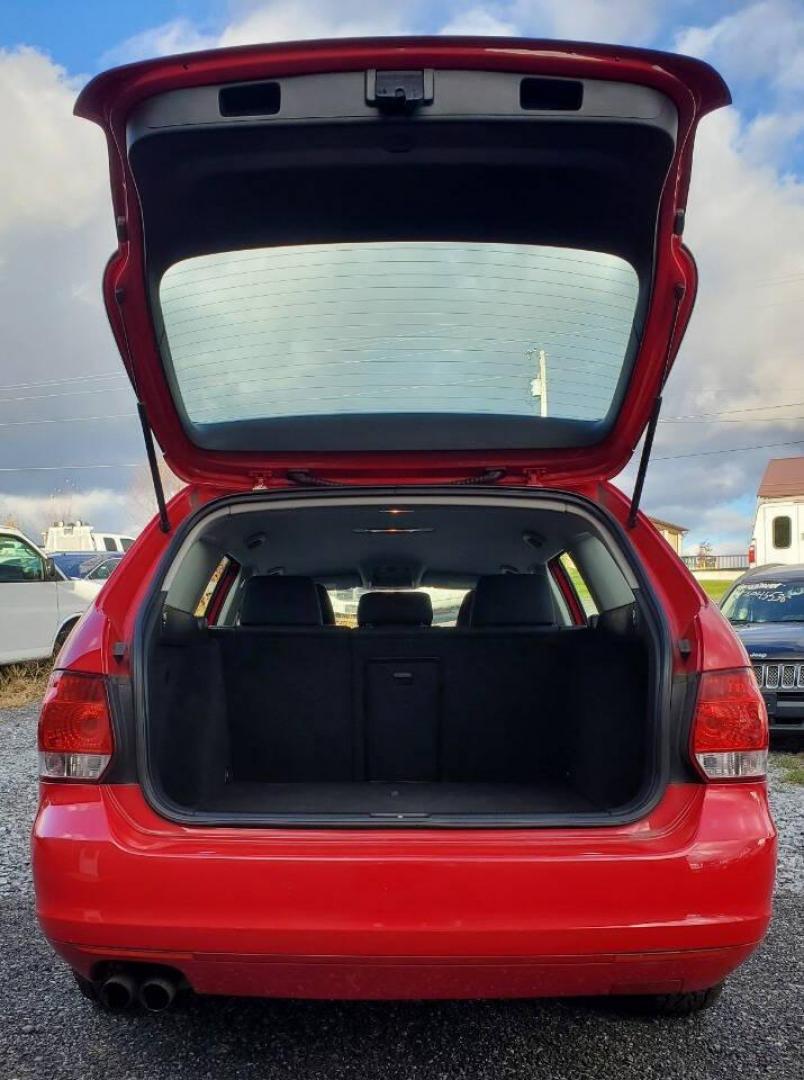 2013 Red Volkswagen Jetta (3VWPP7AJ2DM) with an 2.5L I5 2.5L I5 engine, located at 4845 Woodbury Pike, Roaring Springs, PA, (814) 317-5008, (814) 317-5008, 40.250935, -78.366959 - 2013 Volkswagen Jetta SportWagen S 2.5L FWD Automatic 117k miles Heated Seats, Bluetooth, CD Player, Power Windows/Locks/Mirrors, AC Selling cheaply because of the R-Title due to previous lower bumper/grill damage. This vehicle will come with a 3 mo./3,000-mile warranty with the option to upgrade. I - Photo#3