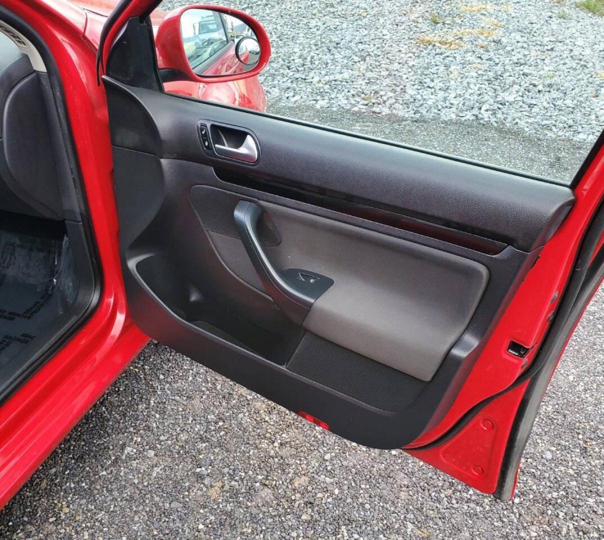 2013 Red Volkswagen Jetta (3VWPP7AJ2DM) with an 2.5L I5 2.5L I5 engine, located at 4845 Woodbury Pike, Roaring Springs, PA, (814) 317-5008, (814) 317-5008, 40.250935, -78.366959 - 2013 Volkswagen Jetta SportWagen S 2.5L FWD Automatic 117k miles Heated Seats, Bluetooth, CD Player, Power Windows/Locks/Mirrors, AC Selling cheaply because of the R-Title due to previous lower bumper/grill damage. This vehicle will come with a 3 mo./3,000-mile warranty with the option to upgrade. I - Photo#13