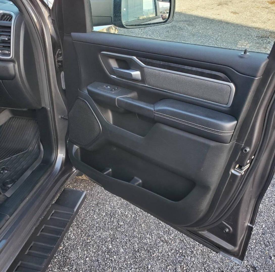 2021 Gray RAM 1500 (1C6RRFFG6MN) with an Pentastar eTorque 3.6L Mild Hybrid V6 305hp 269ft. lbs. 3.6L V6 engine, located at 4845 Woodbury Pike, Roaring Springs, PA, (814) 317-5008, (814) 317-5008, 40.250935, -78.366959 - Photo#13