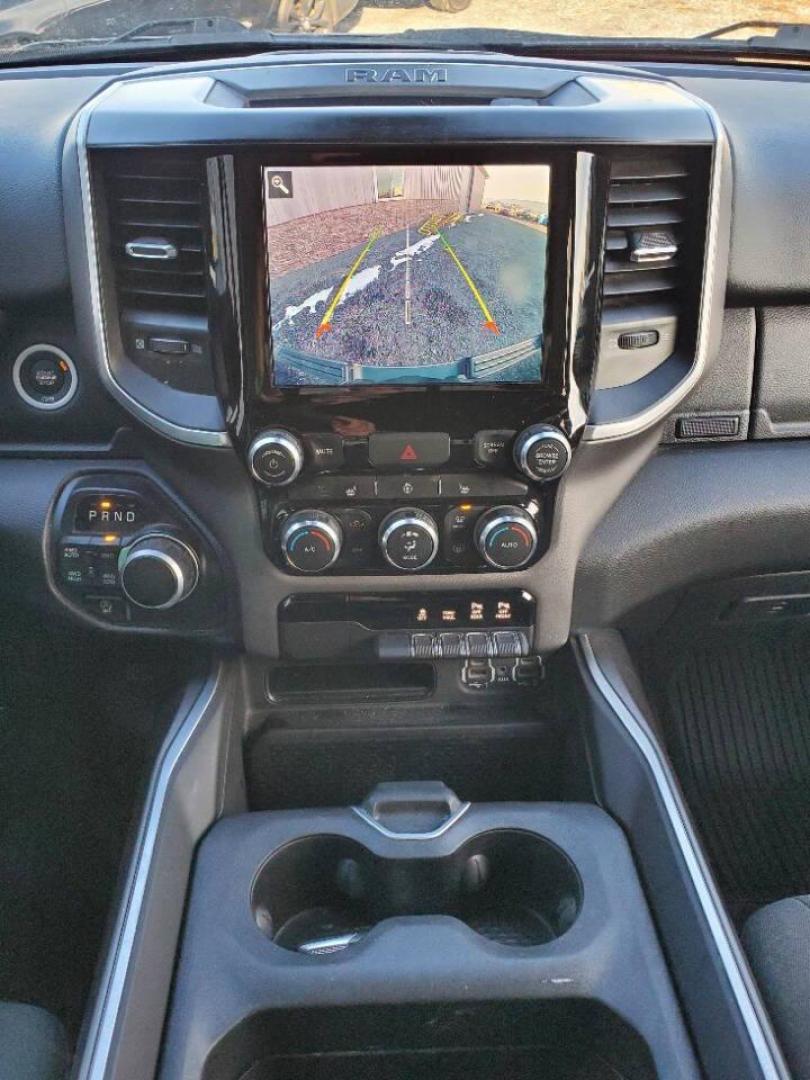 2021 Gray RAM 1500 (1C6RRFFG6MN) with an Pentastar eTorque 3.6L Mild Hybrid V6 305hp 269ft. lbs. 3.6L V6 engine, located at 4845 Woodbury Pike, Roaring Springs, PA, (814) 317-5008, (814) 317-5008, 40.250935, -78.366959 - Photo#16